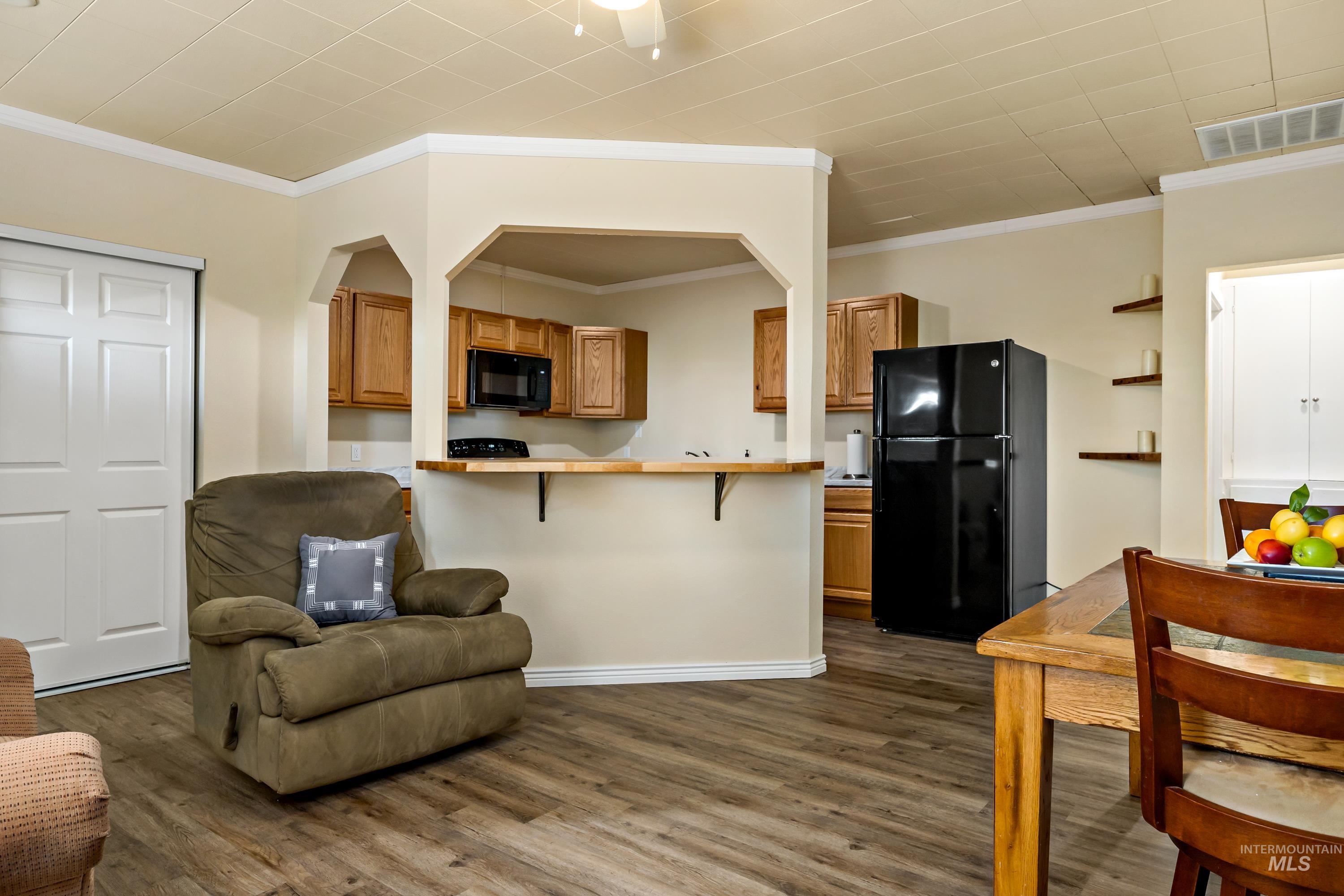 1964 River Road, Homedale, Idaho 83628, 5 Bedrooms, 4 Bathrooms, Residential For Sale, Price $1,995,000,MLS 98915675