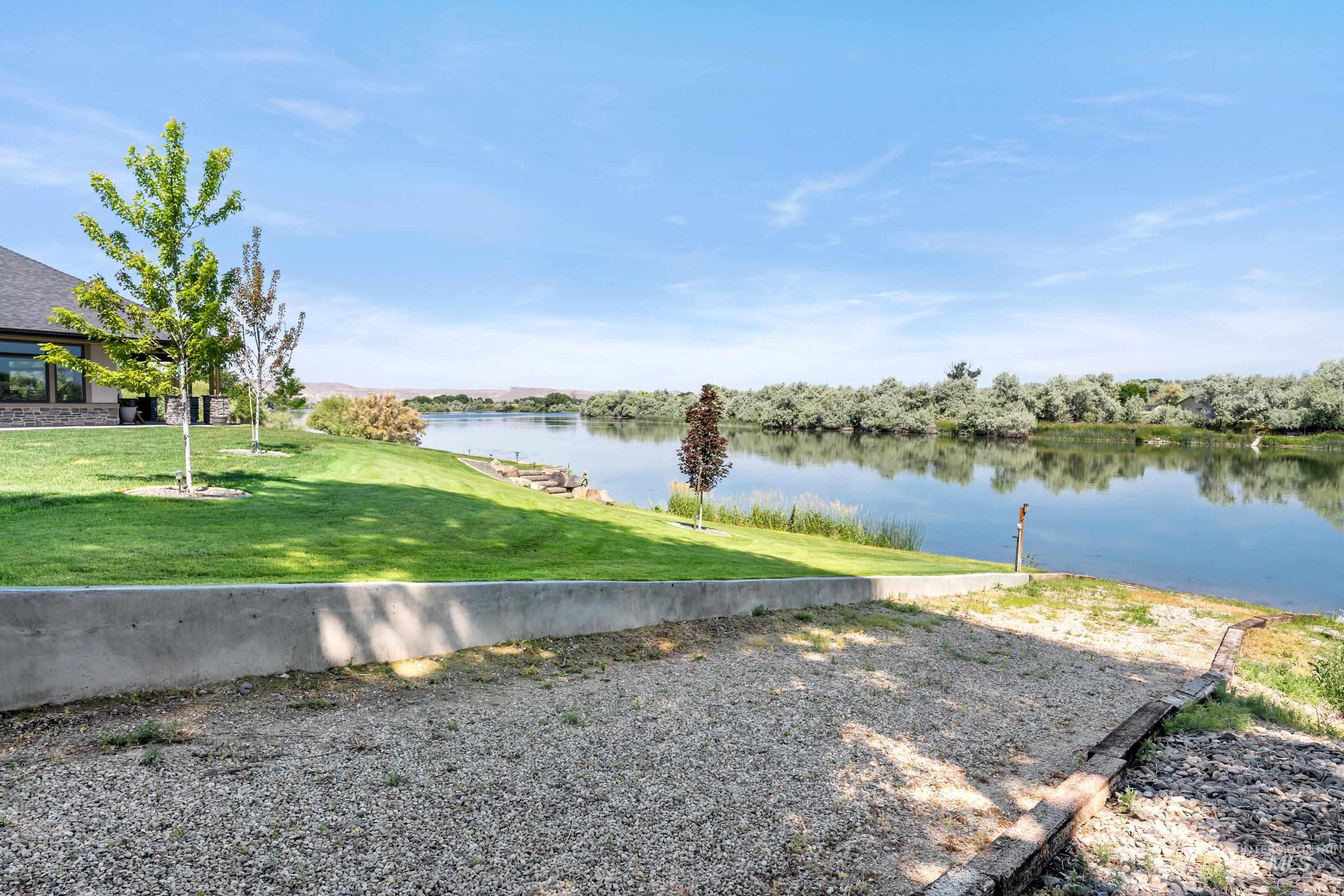 1964 River Road, Homedale, Idaho 83628, 5 Bedrooms, 4 Bathrooms, Residential For Sale, Price $1,995,000,MLS 98915675