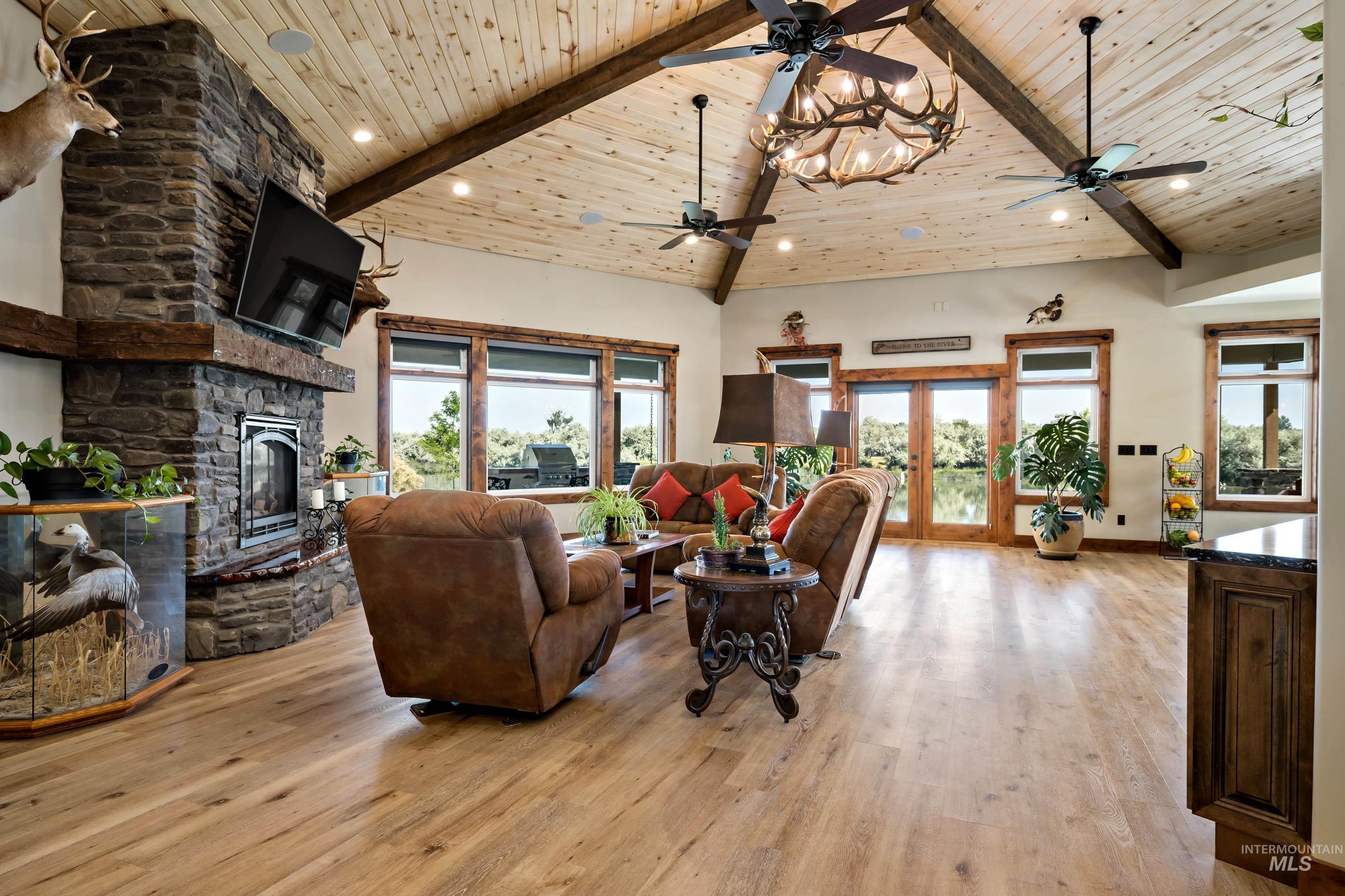 1964 River Road, Homedale, Idaho 83628, 5 Bedrooms, 4 Bathrooms, Residential For Sale, Price $1,995,000,MLS 98915675