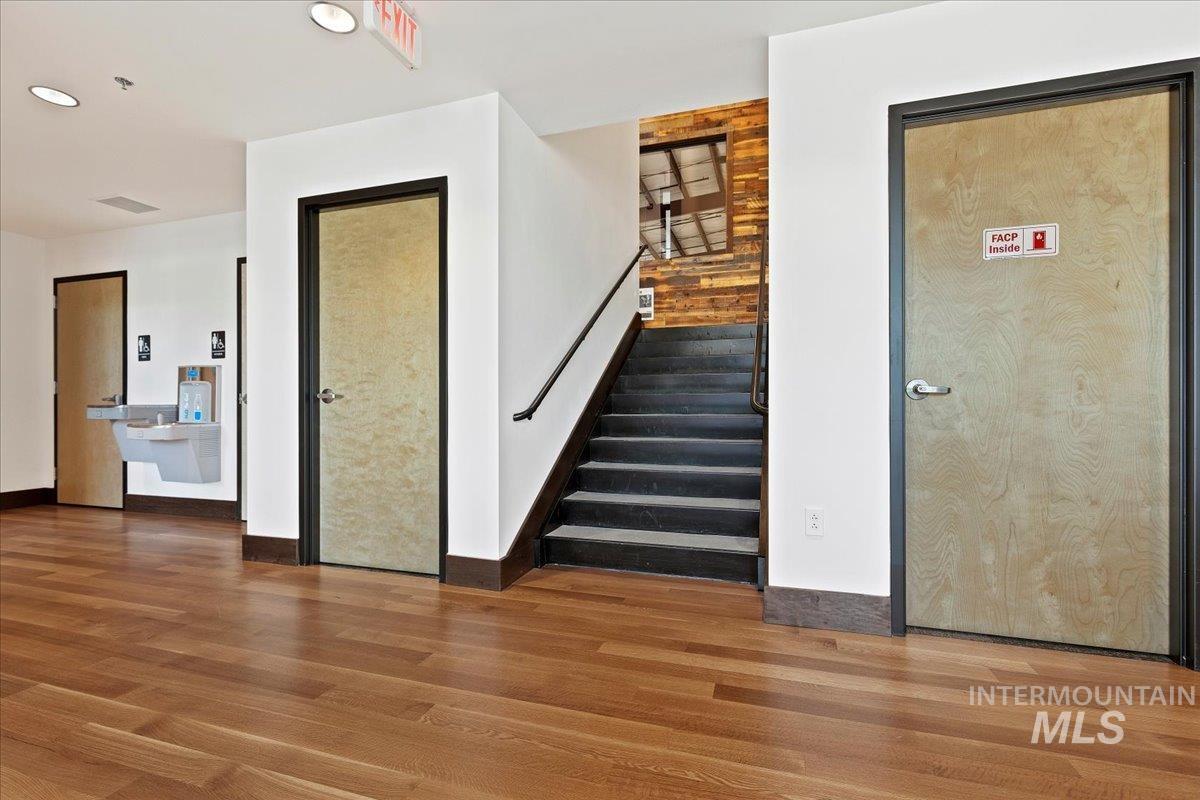 335 S Locust Grove Rd, Meridian, Idaho 83642-6276, 14 Rooms, Business/Commercial For Sale, Price $18,500,000, 98917460