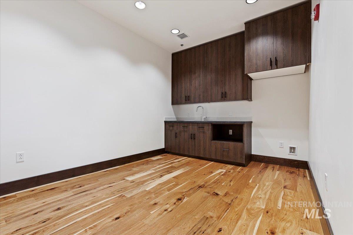 335 S Locust Grove Rd, Meridian, Idaho 83642-6276, 14 Rooms, Business/Commercial For Sale, Price $18,500,000, 98917460