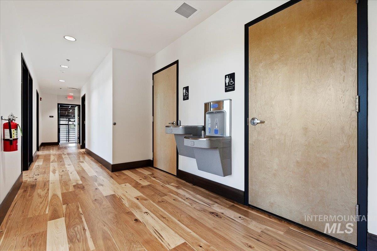 335 S Locust Grove Rd, Meridian, Idaho 83642-6276, 14 Rooms, Business/Commercial For Sale, Price $18,500,000, 98917460