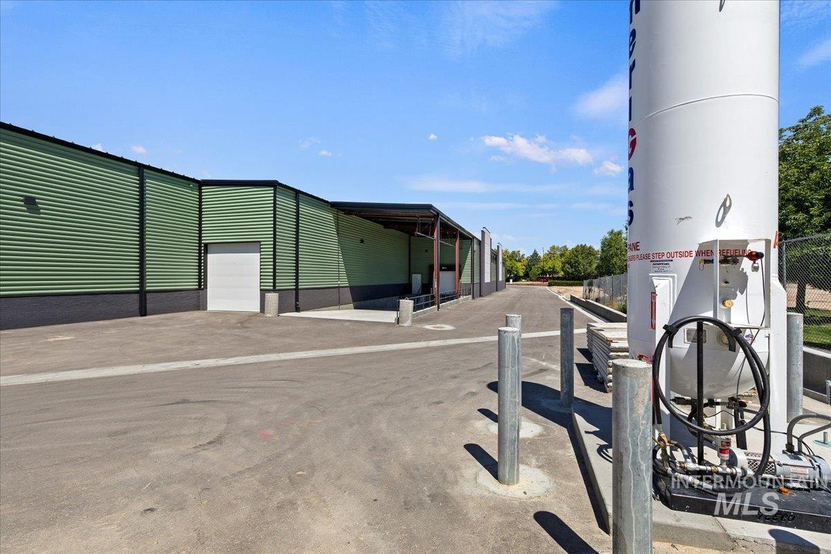 335 S Locust Grove Rd, Meridian, Idaho 83642-6276, 14 Rooms, Business/Commercial For Sale, Price $18,500,000, 98917460