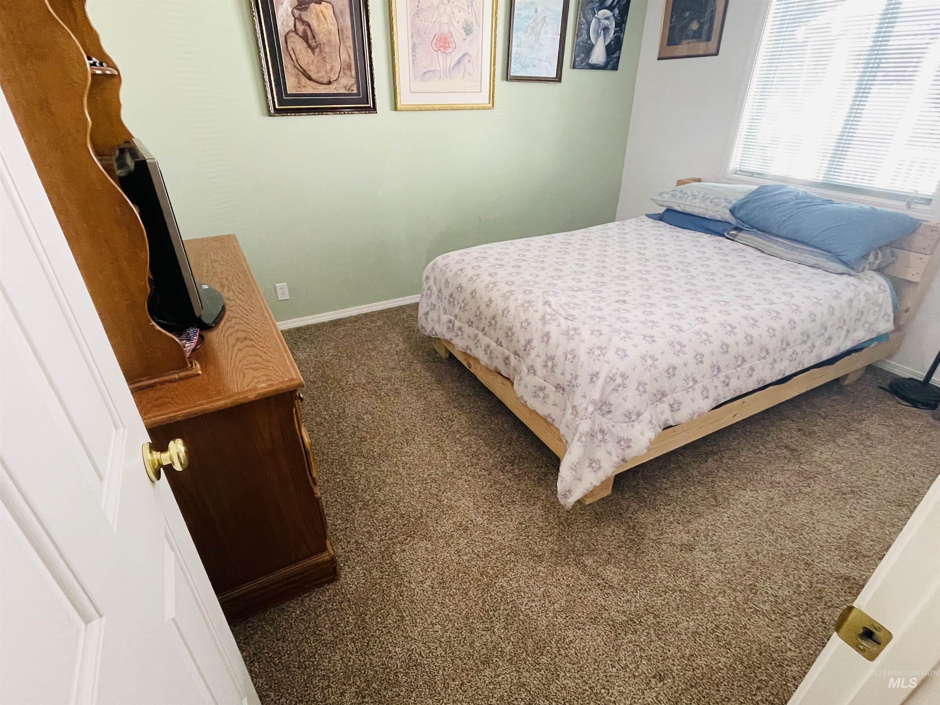 1293 Alameda Dr., Ontario, Oregon 97914, 3 Bedrooms, 2 Bathrooms, Residential For Sale, Price $449,000,MLS 98917470