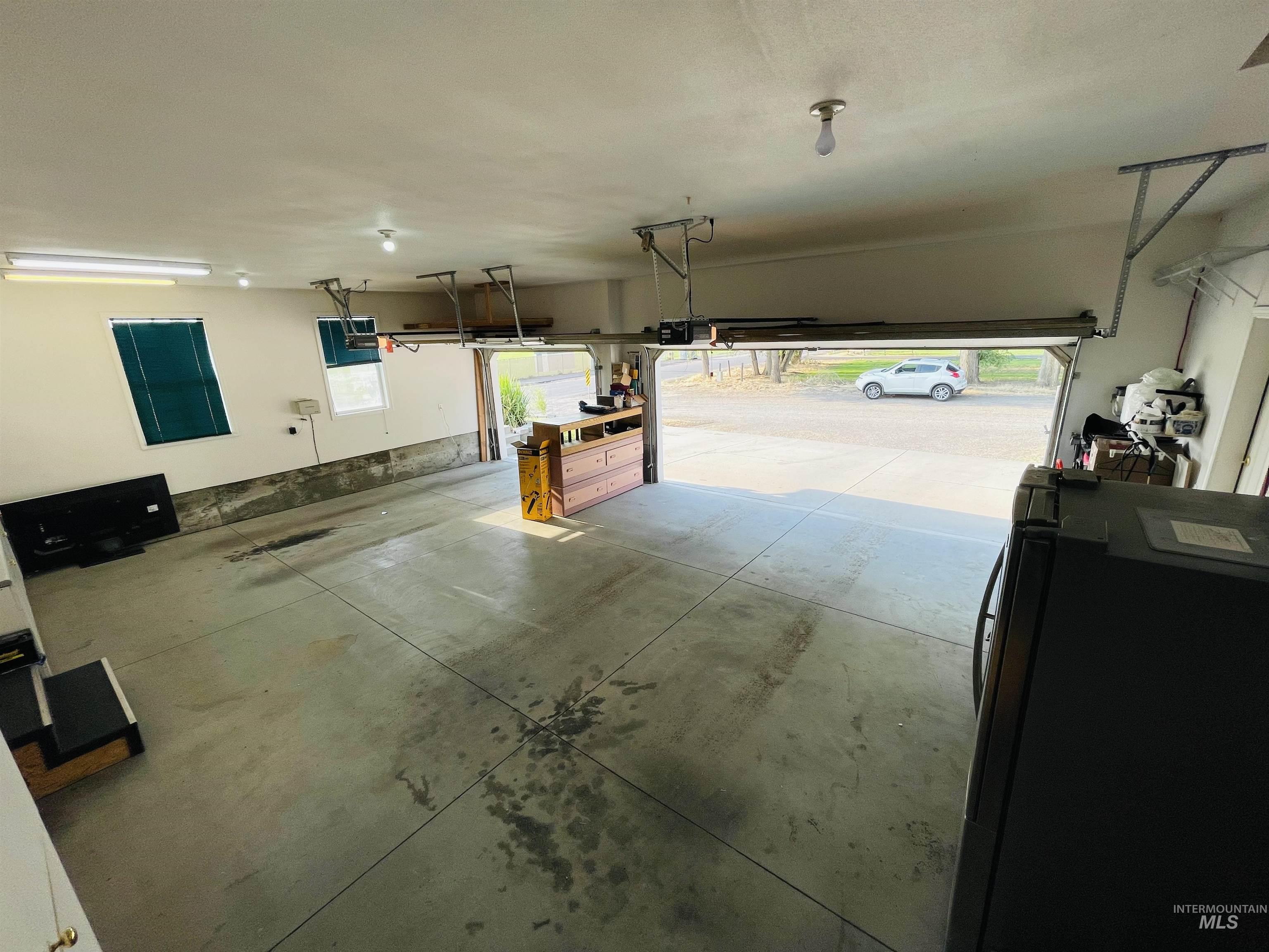 1293 Alameda Dr., Ontario, Oregon 97914, 3 Bedrooms, 2 Bathrooms, Residential For Sale, Price $449,000,MLS 98917470