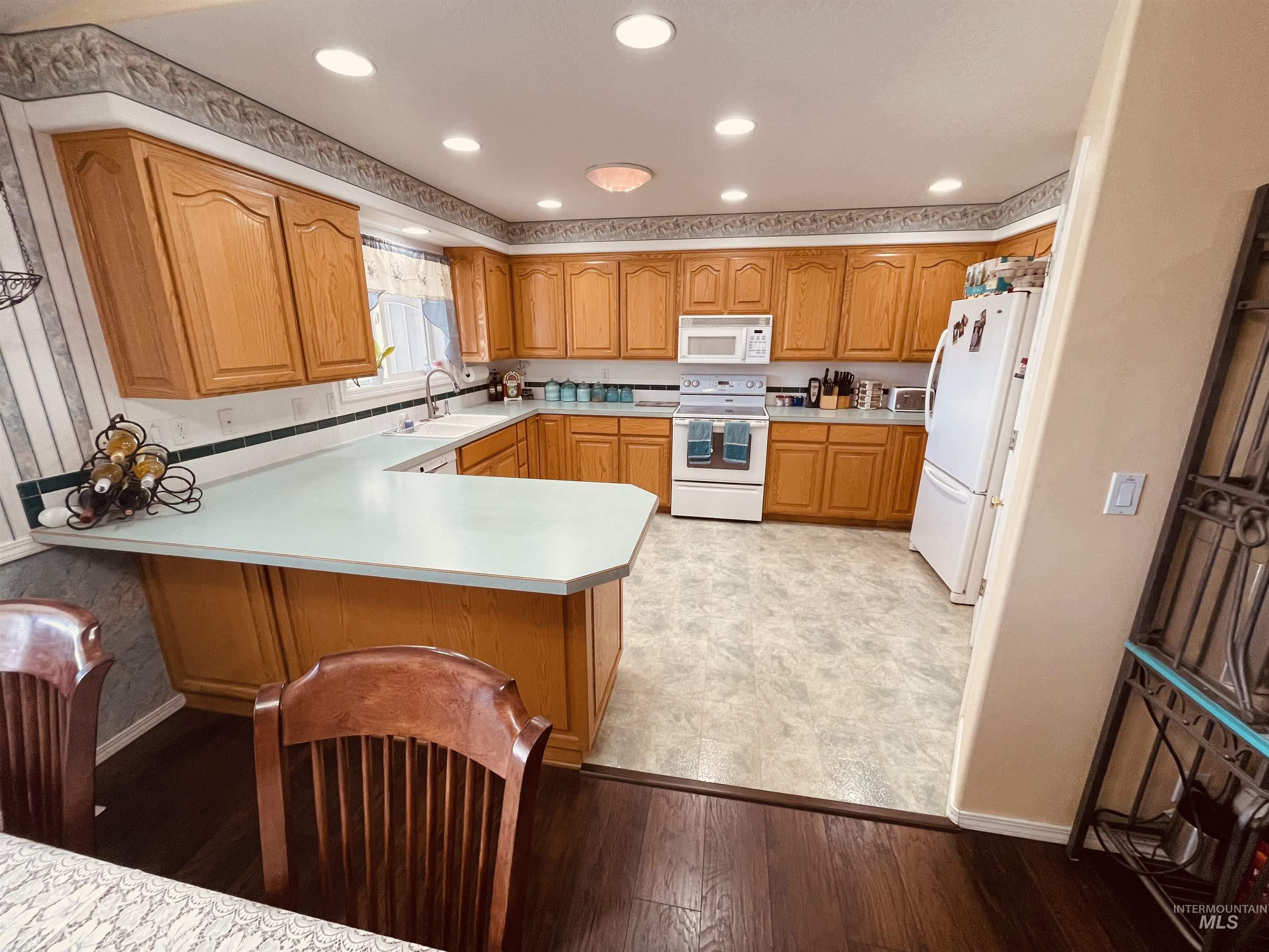 1293 Alameda Dr., Ontario, Oregon 97914, 3 Bedrooms, 2 Bathrooms, Residential For Sale, Price $449,000,MLS 98917470