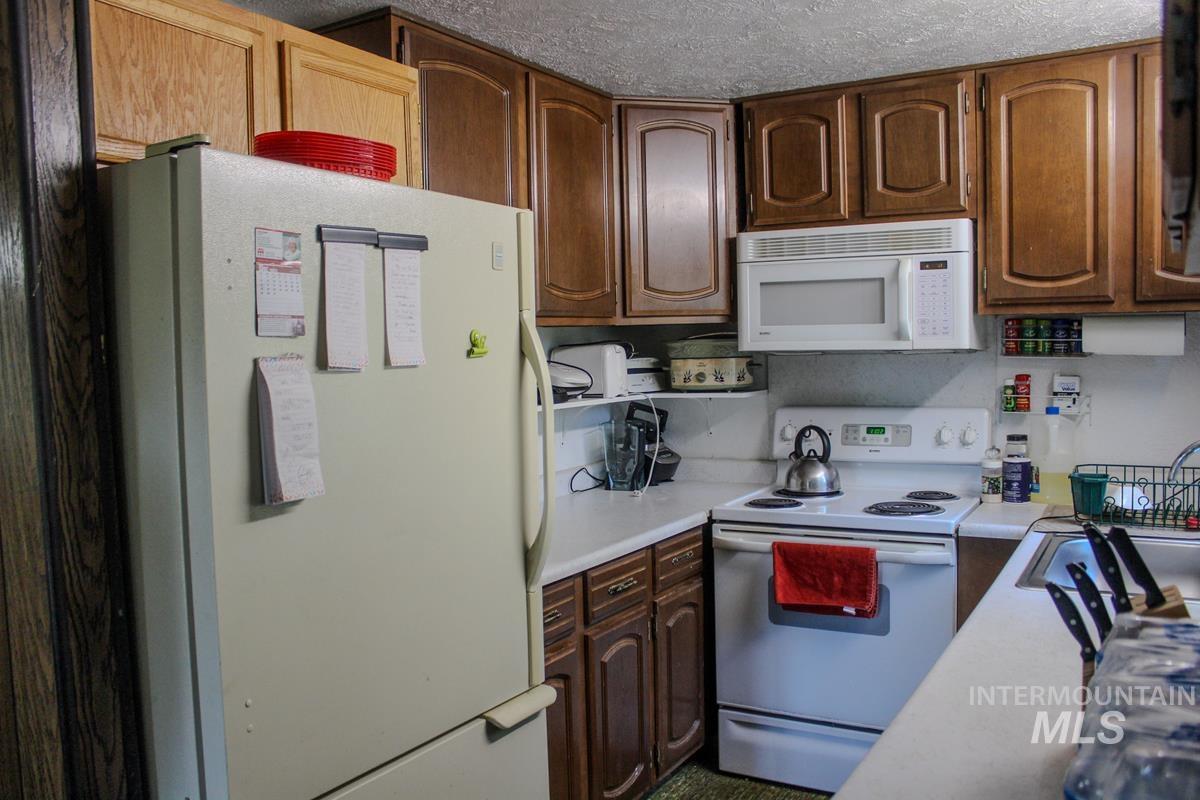 4 Ogburn Lane, Cascade, Idaho 83611, 1 Bedroom, 1 Bathroom, Residential For Sale, Price $419,000,MLS 98918445