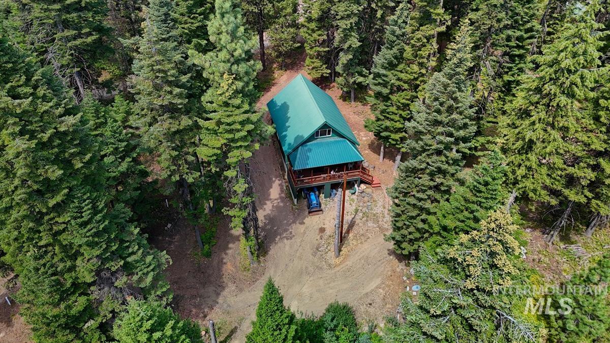 4 Ogburn Lane, Cascade, Idaho 83611, 1 Bedroom, 1 Bathroom, Residential For Sale, Price $419,000,MLS 98918445