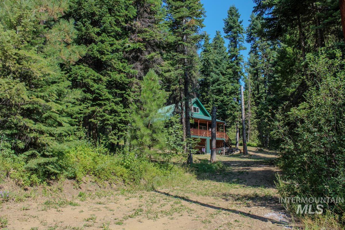 4 Ogburn Lane, Cascade, Idaho 83611, 1 Bedroom, 1 Bathroom, Residential For Sale, Price $419,000,MLS 98918445