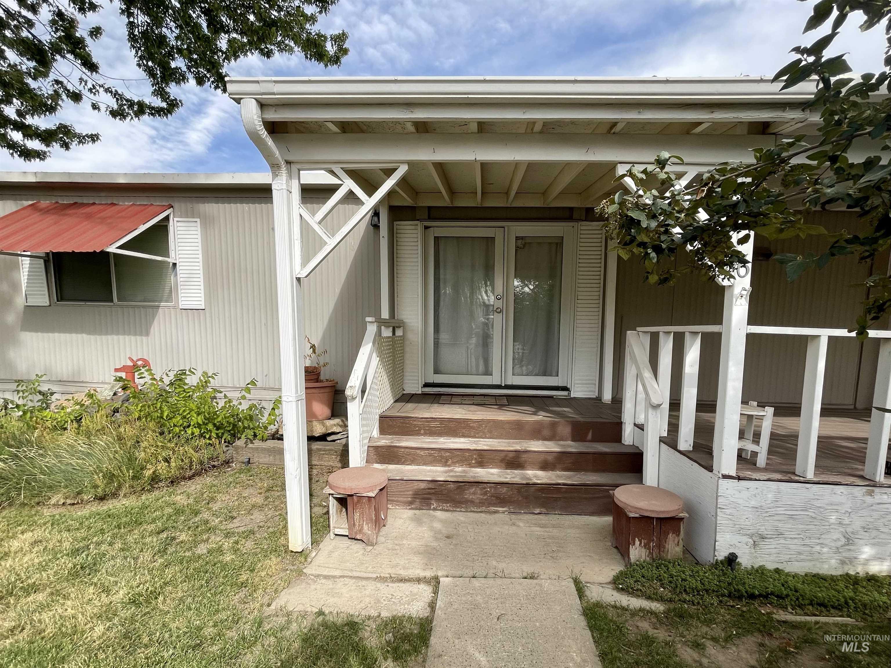 6 Blue Spruce, Hagerman, Idaho 83332, 3 Bedrooms, 2 Bathrooms, Residential For Sale, Price $83,900,MLS 98922037