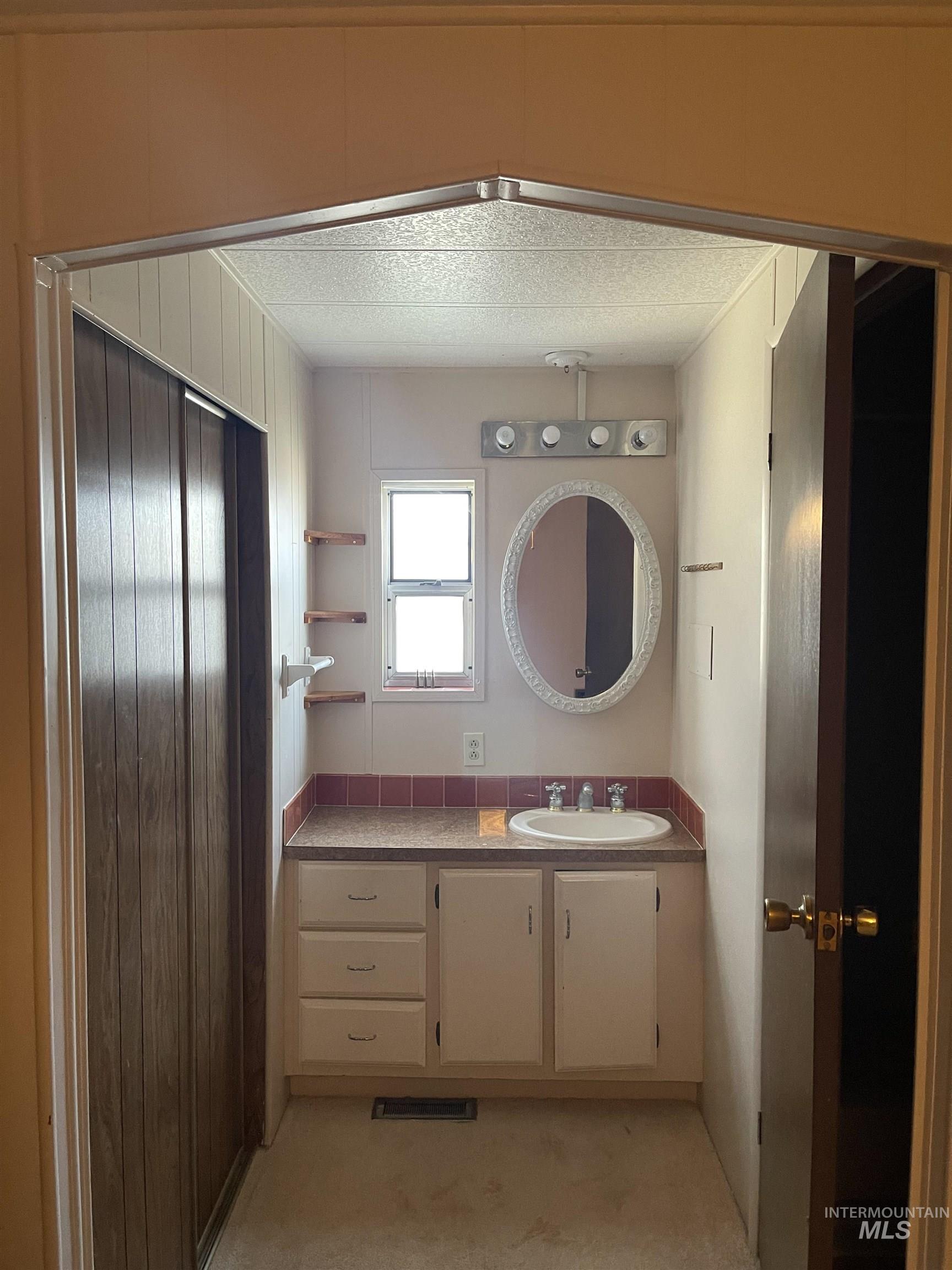 6 Blue Spruce, Hagerman, Idaho 83332, 3 Bedrooms, 2 Bathrooms, Residential For Sale, Price $83,900,MLS 98922037