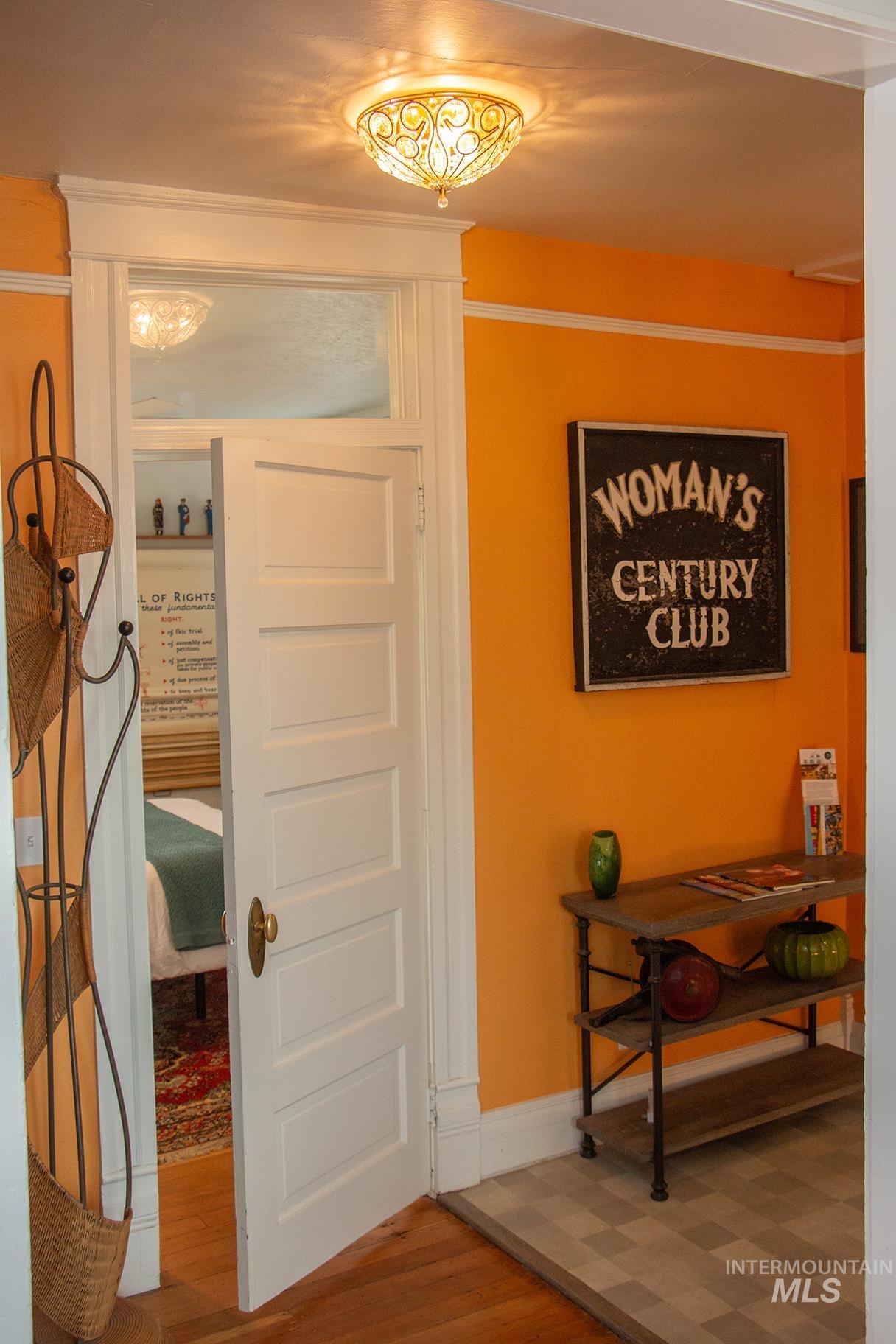 123 17th Ave S, Nampa, Idaho 83651, 3 Bedrooms, 2.5 Bathrooms, Residential For Sale, Price $575,000,MLS 98923061