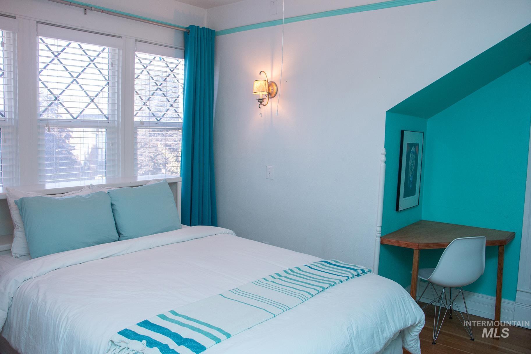 123 17th Ave S, Nampa, Idaho 83651, 3 Bedrooms, 2.5 Bathrooms, Residential For Sale, Price $575,000,MLS 98923061