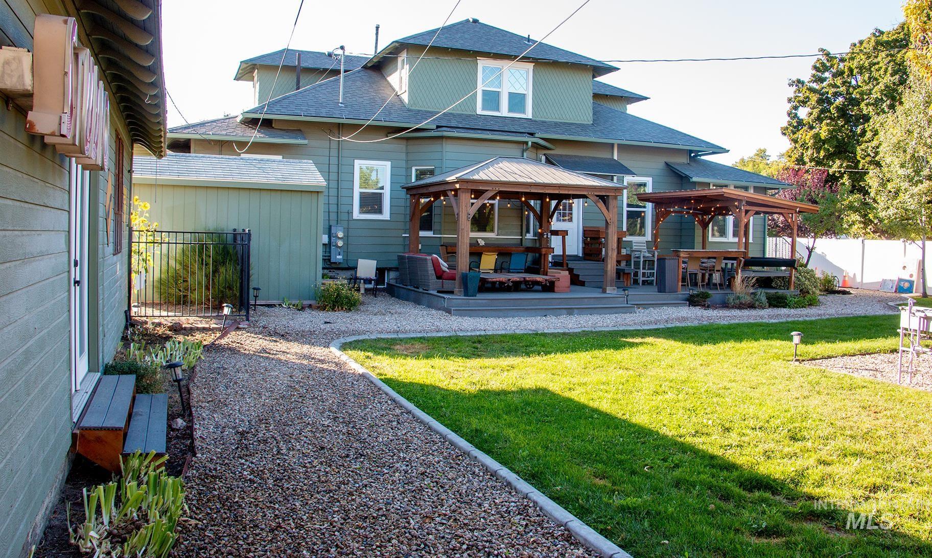 123 17th Ave S, Nampa, Idaho 83651, 3 Bedrooms, 2.5 Bathrooms, Residential For Sale, Price $575,000,MLS 98923061