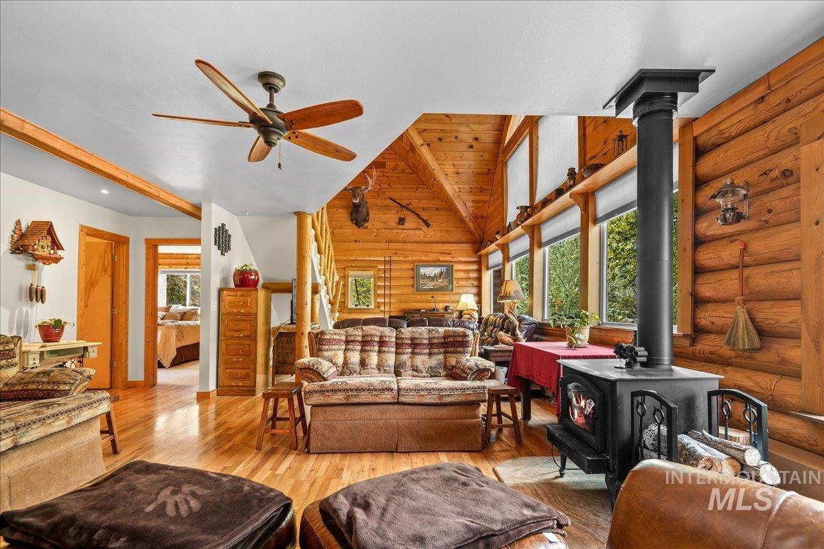 6856 Highway 55, Horseshoe Bend, Idaho 83629, 3 Bedrooms, 3 Bathrooms, Residential For Sale, Price $1,498,000,MLS 98923100