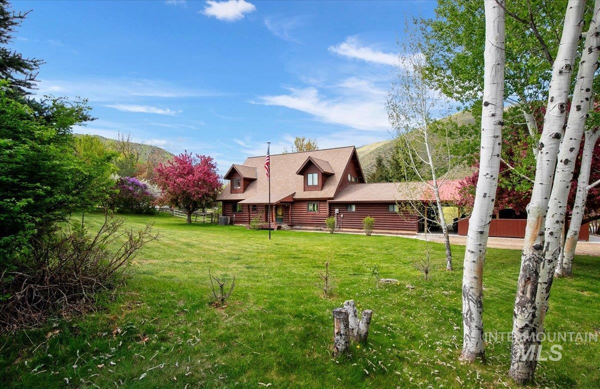 6856 Highway 55, Horseshoe Bend, Idaho 83629, 3 Bedrooms, 3 Bathrooms, Residential For Sale, Price $1,498,000,MLS 98923100