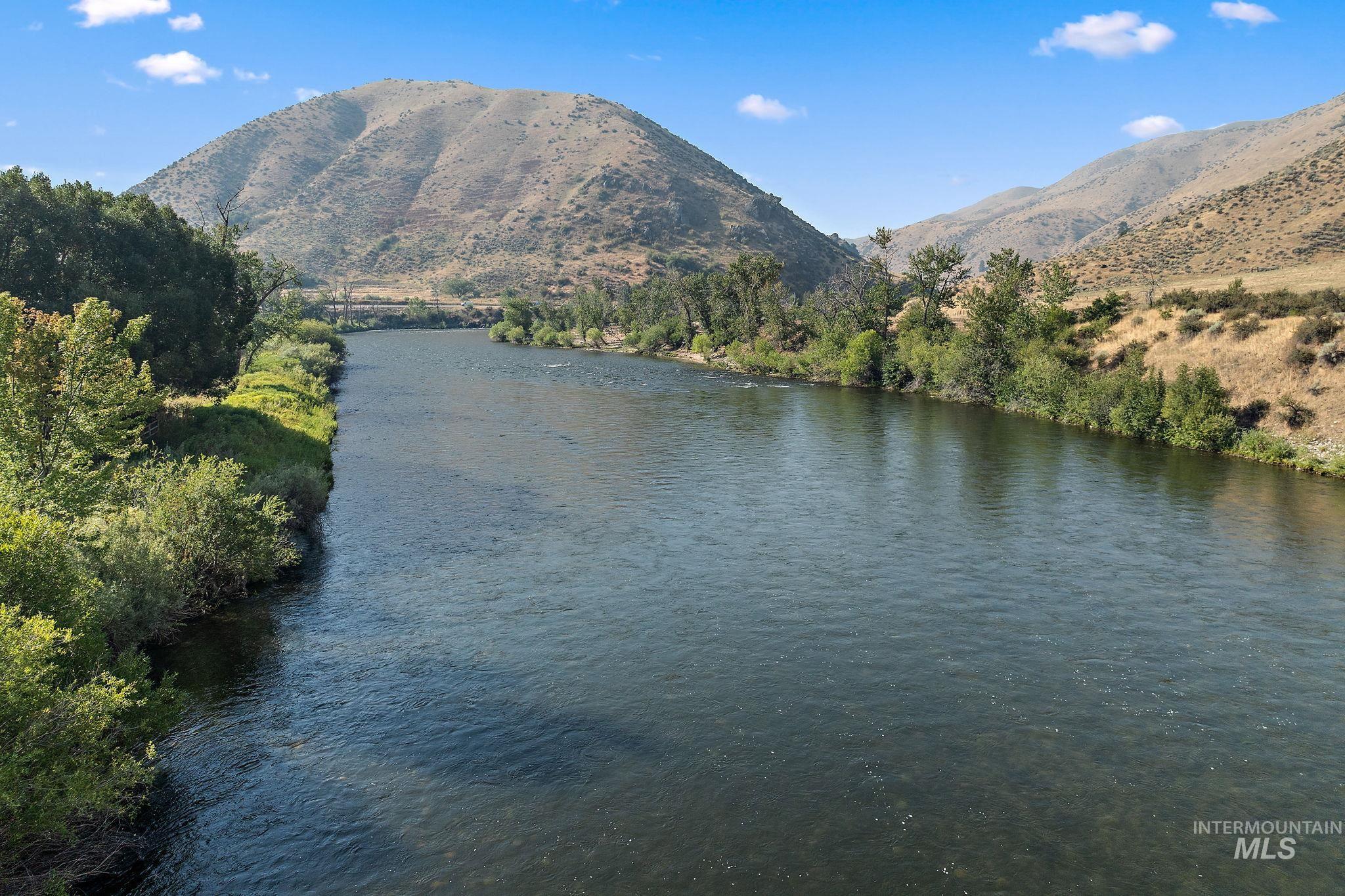 6856 Highway 55, Horseshoe Bend, Idaho 83629, 3 Bedrooms, 3 Bathrooms, Residential For Sale, Price $1,498,000,MLS 98923100