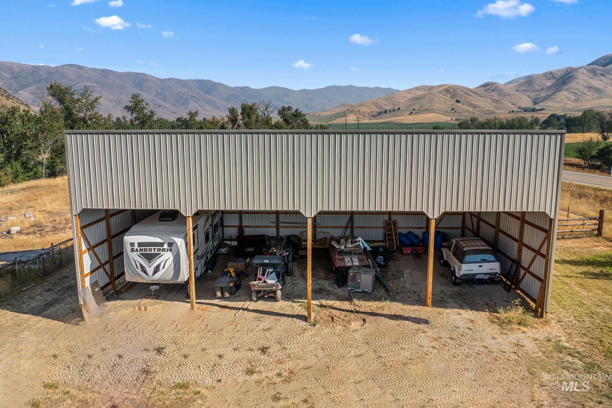 6856 Highway 55, Horseshoe Bend, Idaho 83629, 3 Bedrooms, 3 Bathrooms, Residential For Sale, Price $1,498,000,MLS 98923100