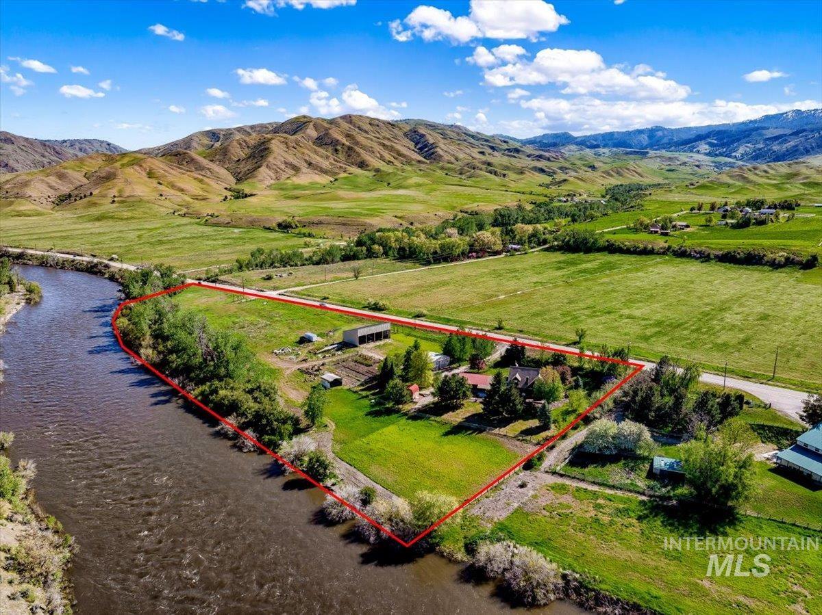 6856 Highway 55, Horseshoe Bend, Idaho 83629, 3 Bedrooms, 3 Bathrooms, Residential For Sale, Price $1,498,000,MLS 98923100