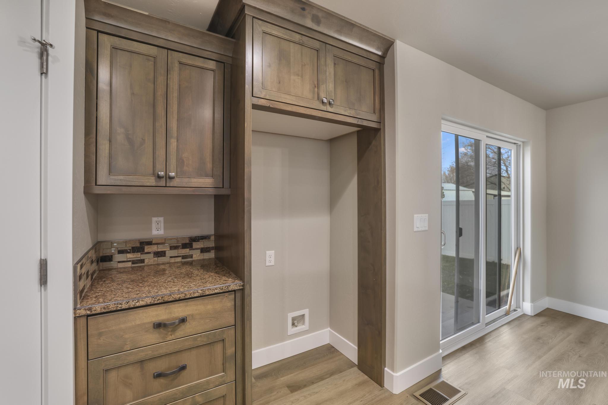 812 & 816 Jack Ave, Jerome, Idaho 83338, 4 Bedrooms, 2.5 Bathrooms, Residential Income For Sale, Price $719,800,MLS 98923187