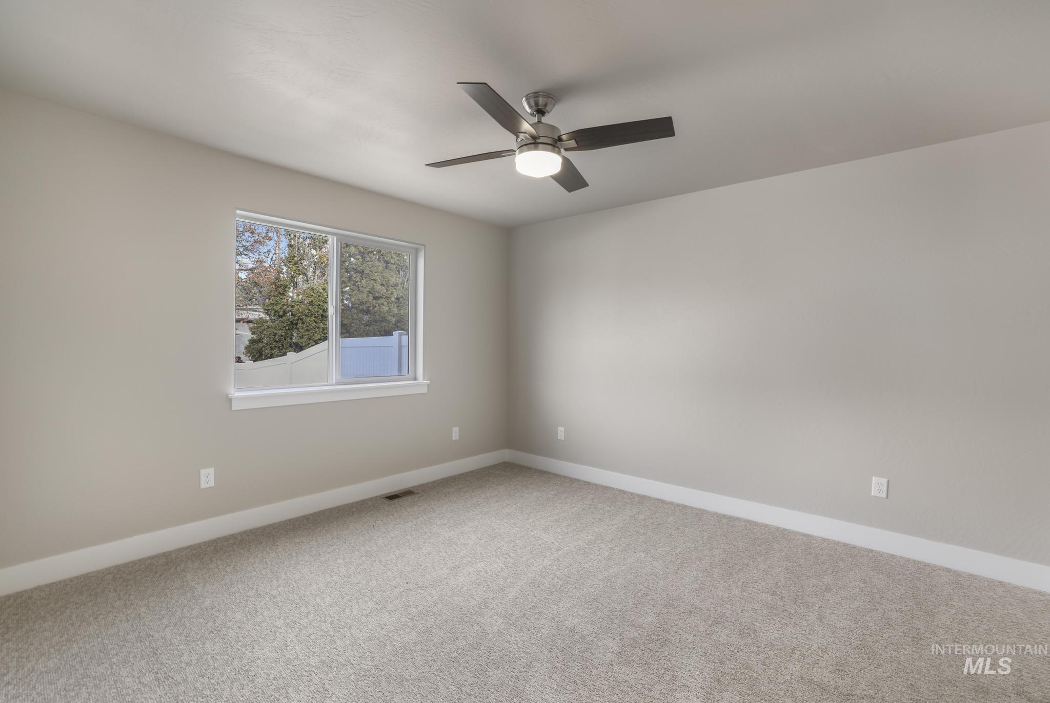 812 & 816 Jack Ave, Jerome, Idaho 83338, 4 Bedrooms, 2.5 Bathrooms, Residential Income For Sale, Price $719,800,MLS 98923187