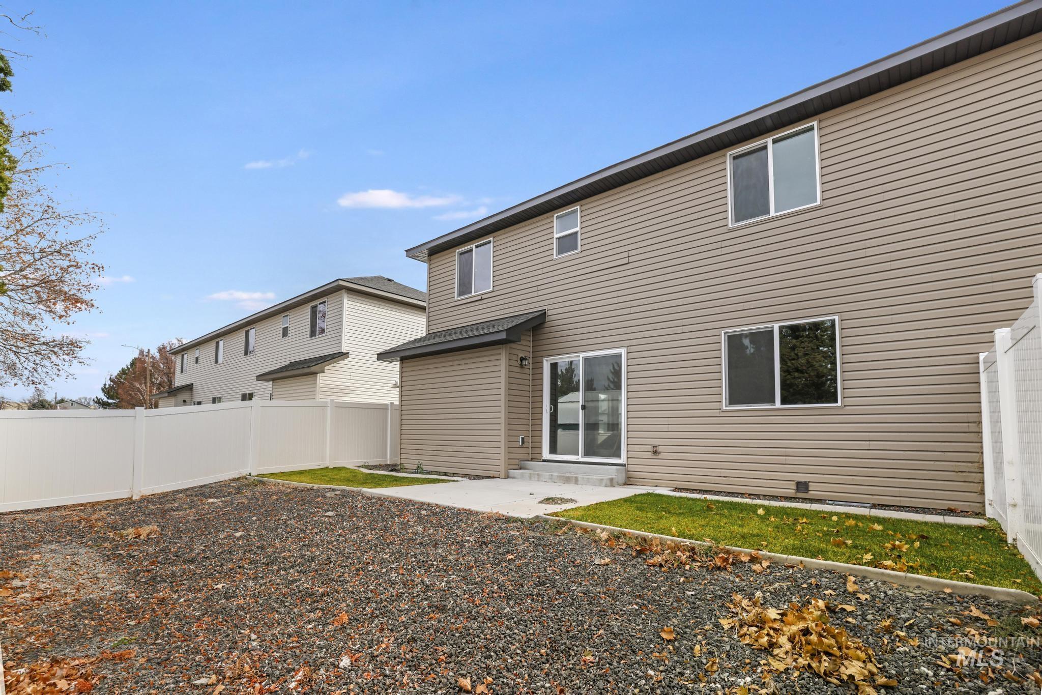 812 & 816 Jack Ave, Jerome, Idaho 83338, 4 Bedrooms, 2.5 Bathrooms, Residential Income For Sale, Price $719,800,MLS 98923187