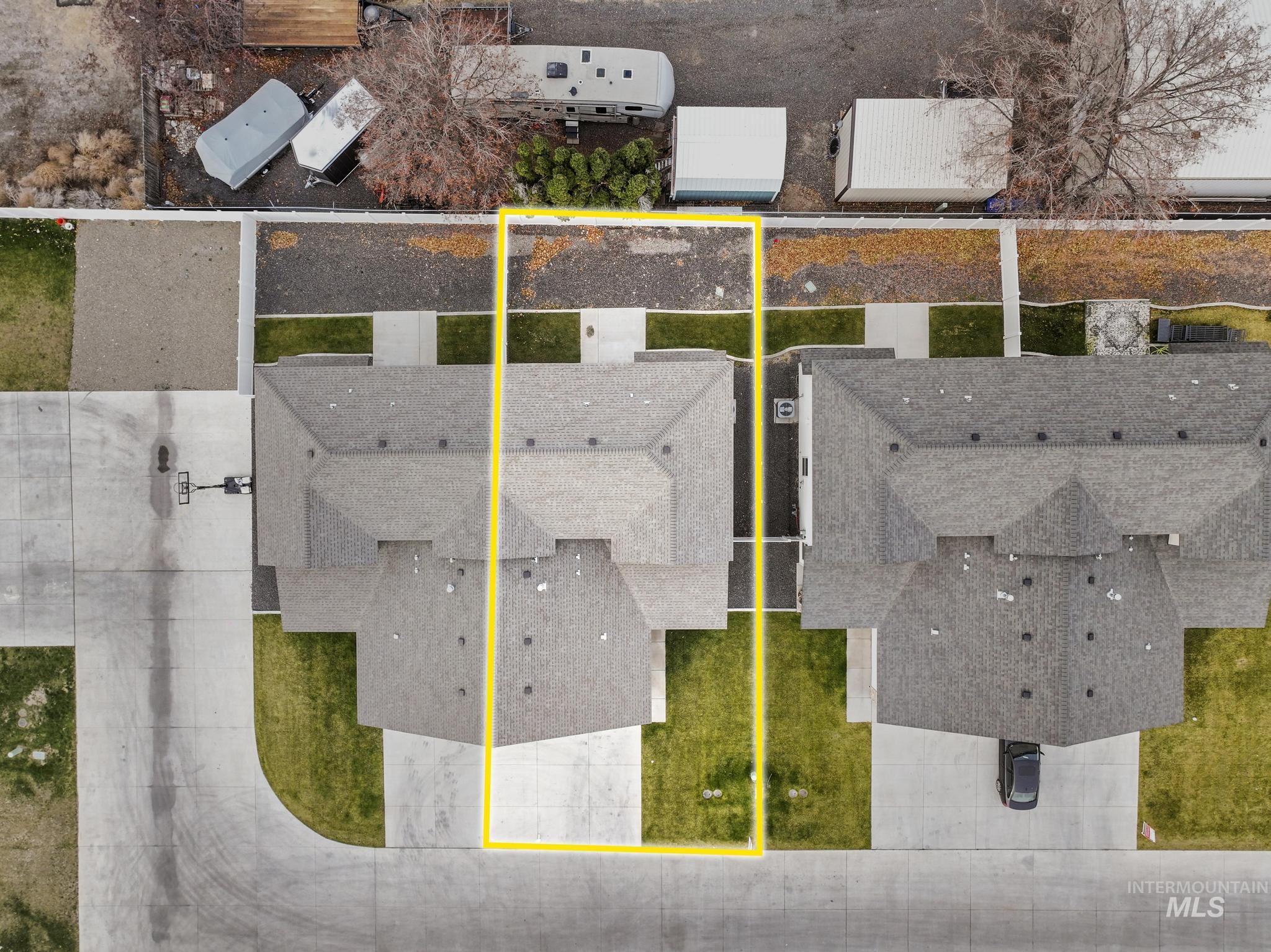 812 & 816 Jack Ave, Jerome, Idaho 83338, 4 Bedrooms, 2.5 Bathrooms, Residential Income For Sale, Price $719,800,MLS 98923187