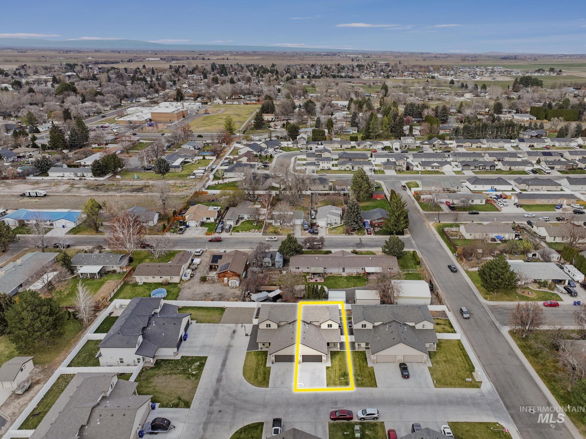 812 & 816 Jack Ave, Jerome, Idaho 83338, 4 Bedrooms, 2.5 Bathrooms, Residential Income For Sale, Price $719,800,MLS 98923187