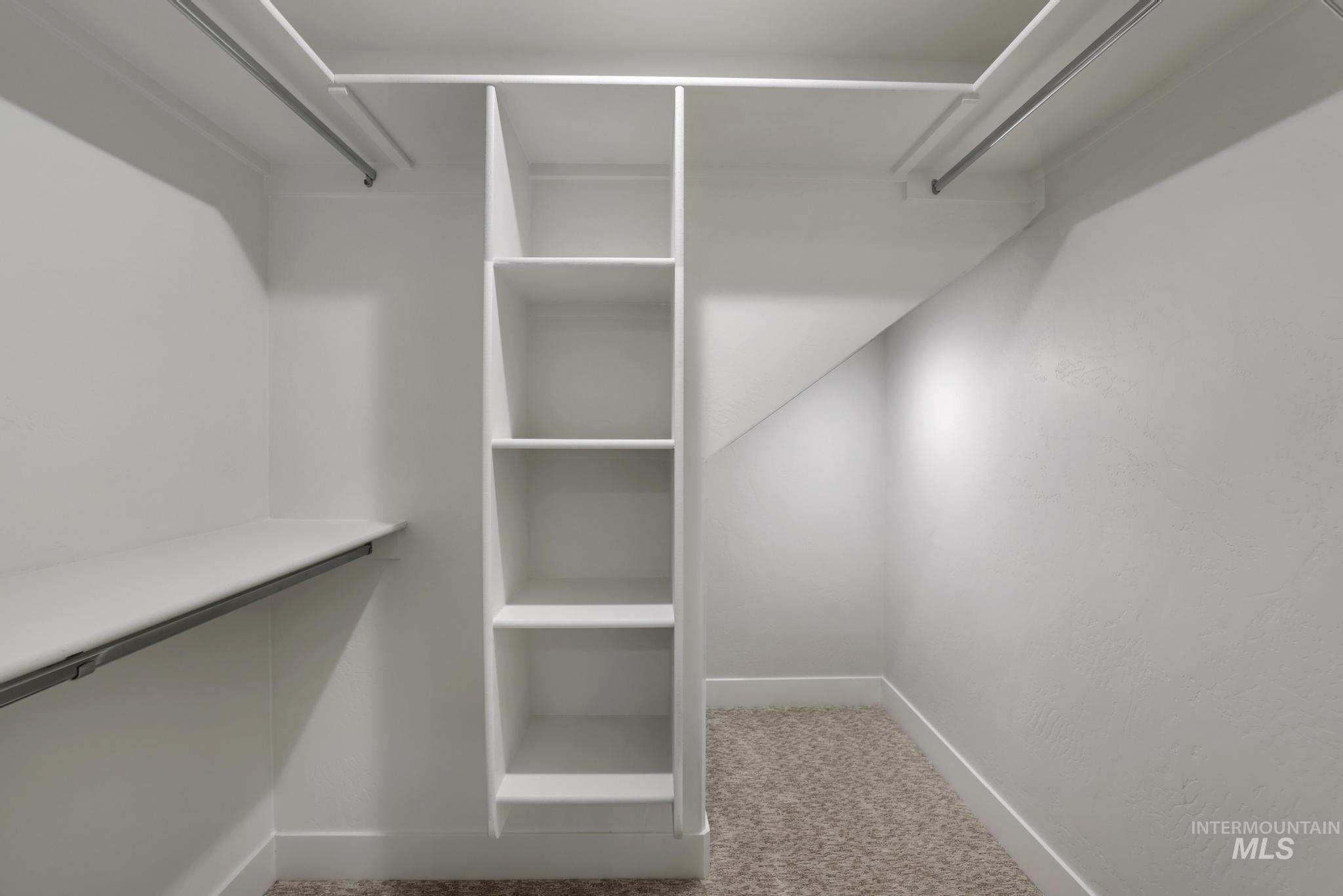 820 & 824 Jack Ave, Jerome, Idaho 83338, 4 Bedrooms, 2.5 Bathrooms, Residential Income For Sale, Price $719,800,MLS 98923188