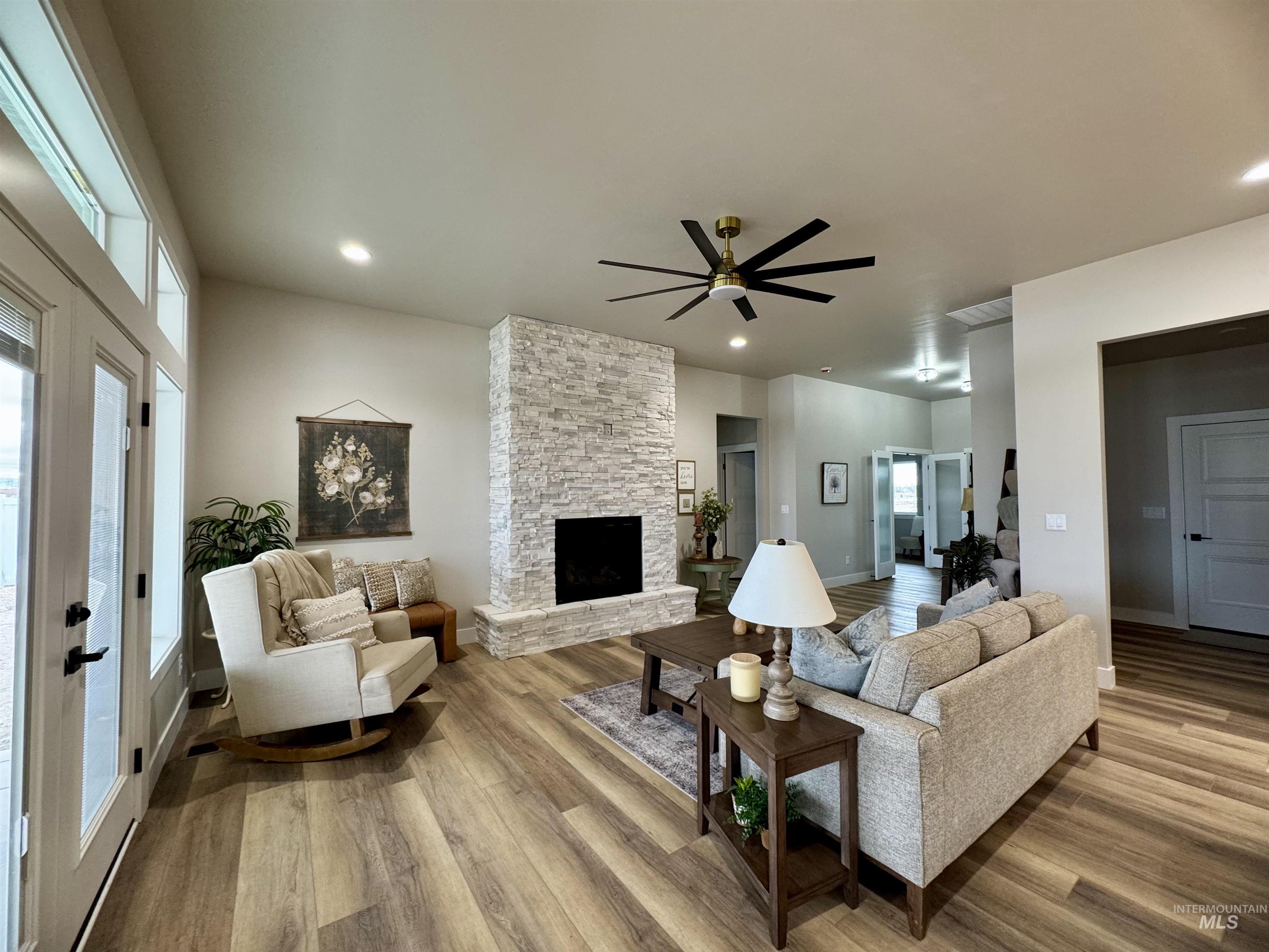 3716 N 3694 E, Kimberly, Idaho 83341, 4 Bedrooms, 2.5 Bathrooms, Residential For Sale, Price $664,900,MLS 98923282