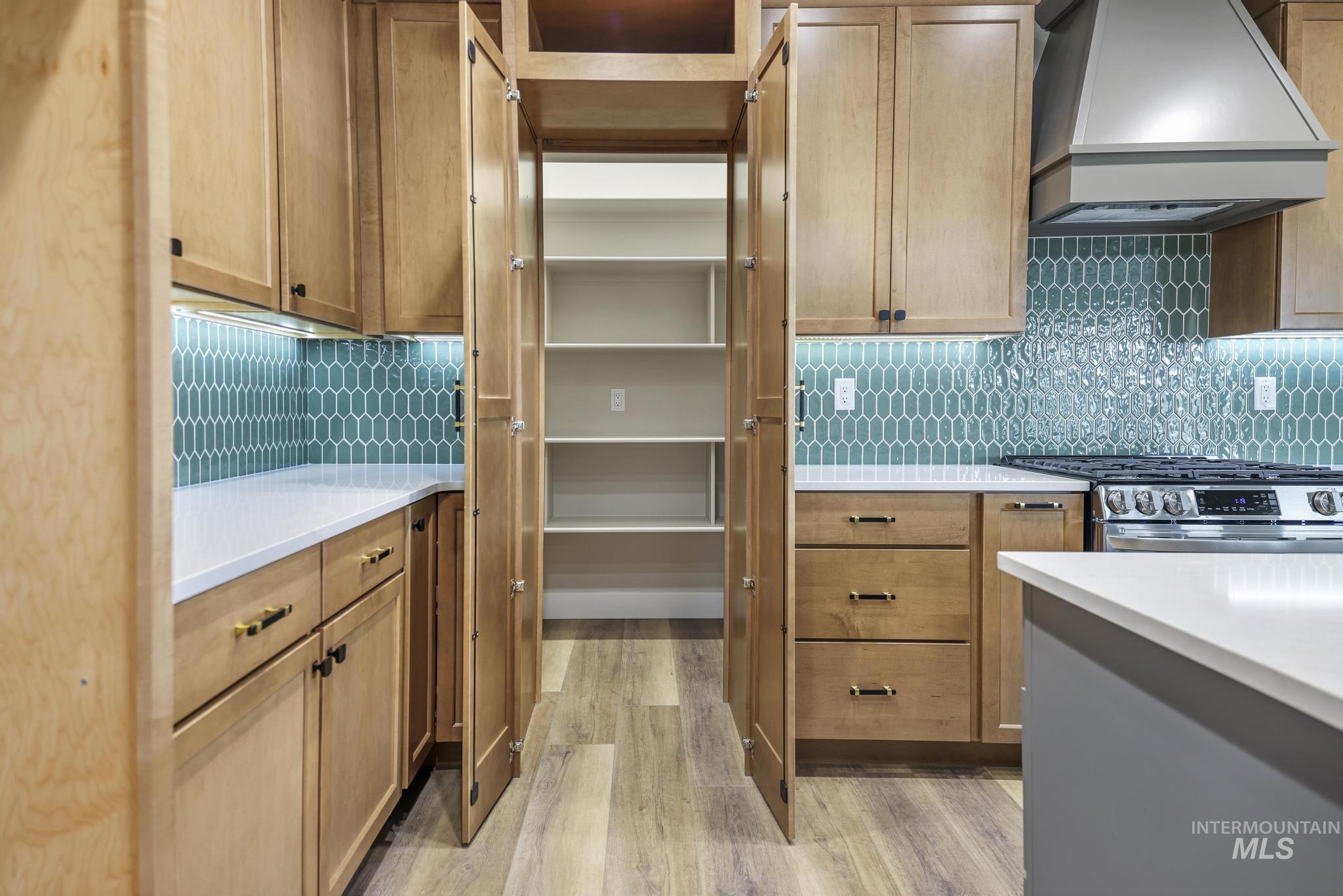 3716 N 3694 E, Kimberly, Idaho 83341, 4 Bedrooms, 2.5 Bathrooms, Residential For Sale, Price $664,900,MLS 98923282