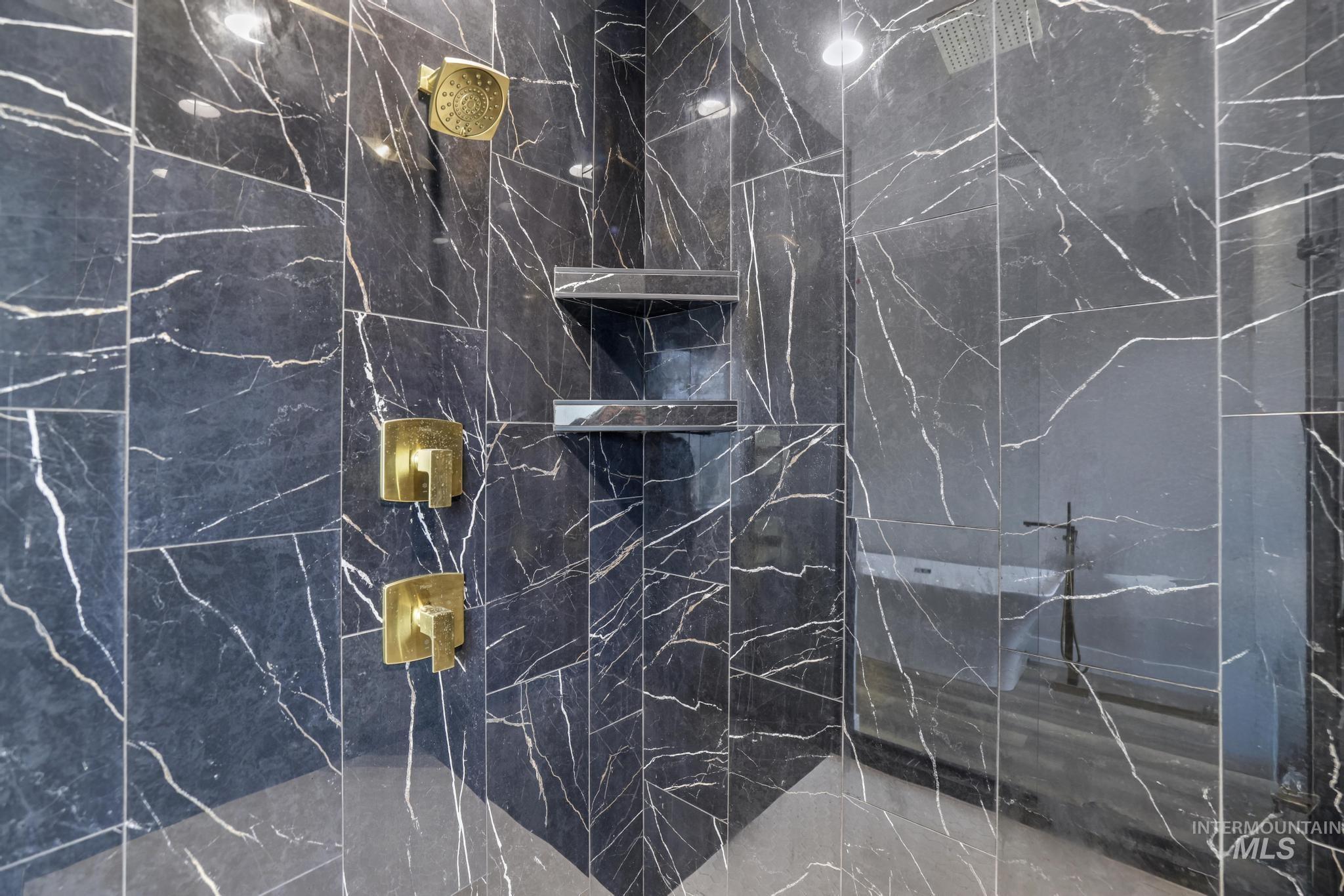 3716 N 3694 E, Kimberly, Idaho 83341, 4 Bedrooms, 2.5 Bathrooms, Residential For Sale, Price $664,900,MLS 98923282