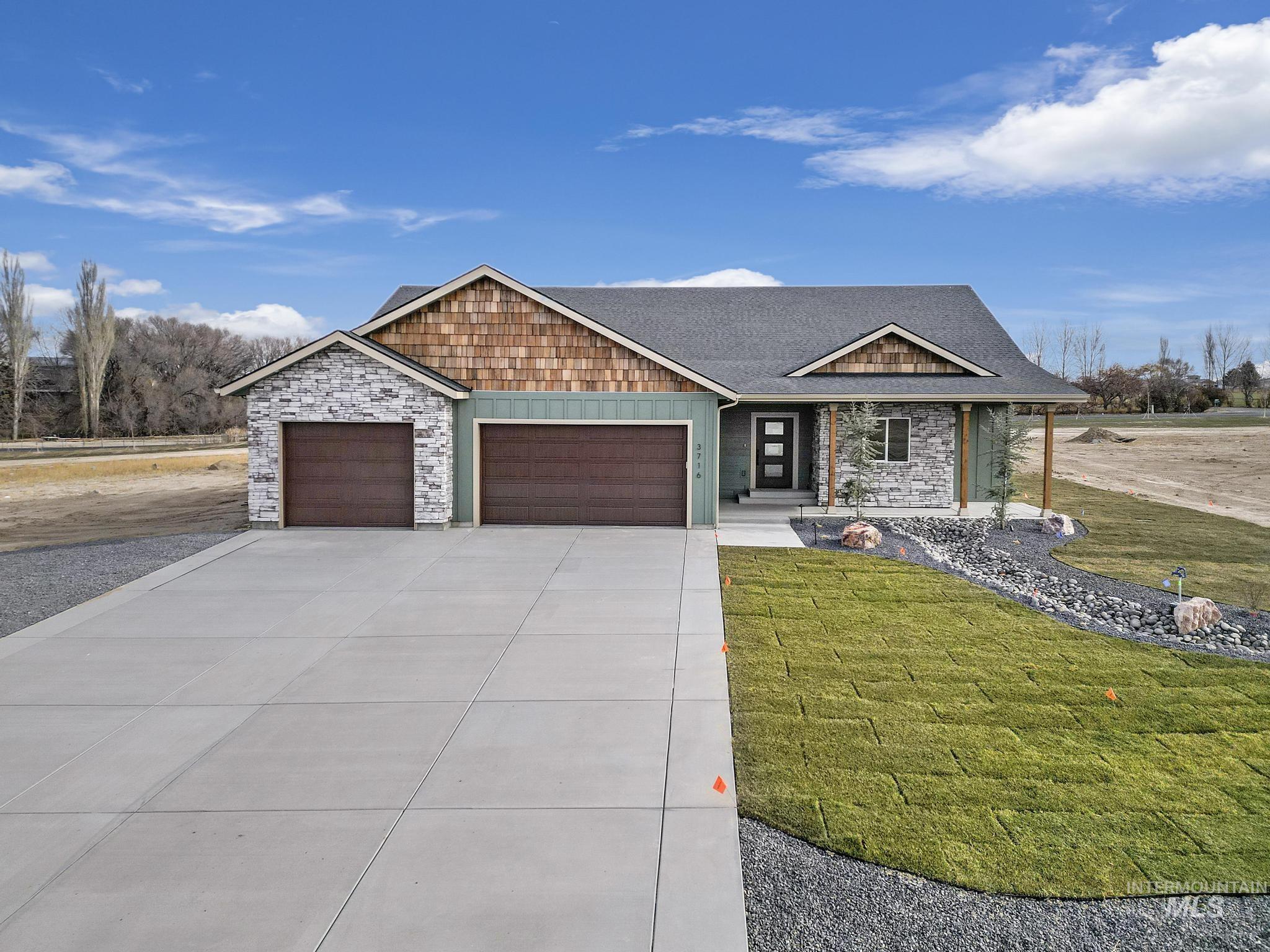 3716 N 3694 E, Kimberly, Idaho 83341, 4 Bedrooms, 2.5 Bathrooms, Residential For Sale, Price $664,900,MLS 98923282