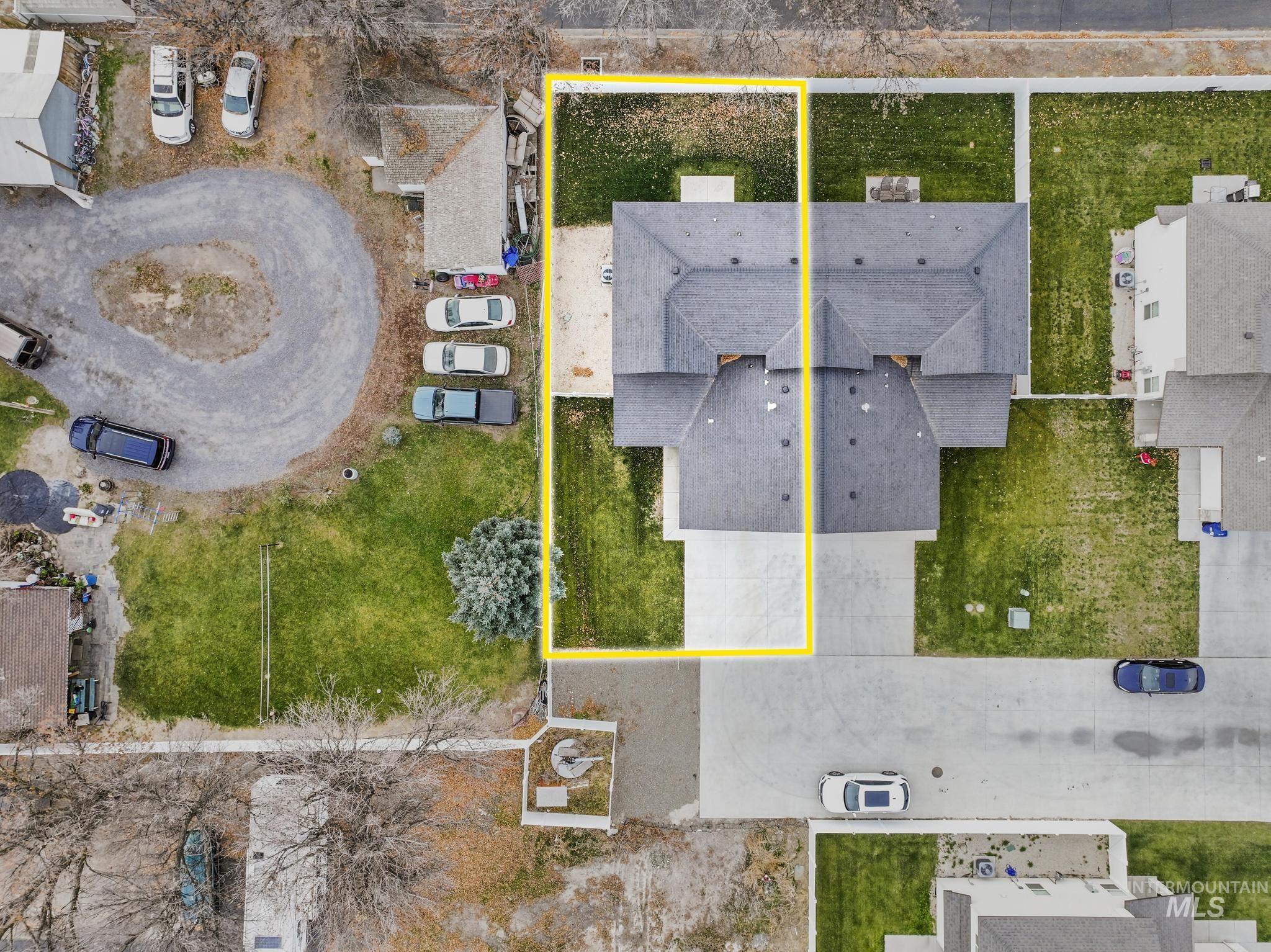 171 & 175 Woody Way, Jerome, Idaho 83338, 4 Bedrooms, 2.5 Bathrooms, Residential Income For Sale, Price $719,800,MLS 98923771