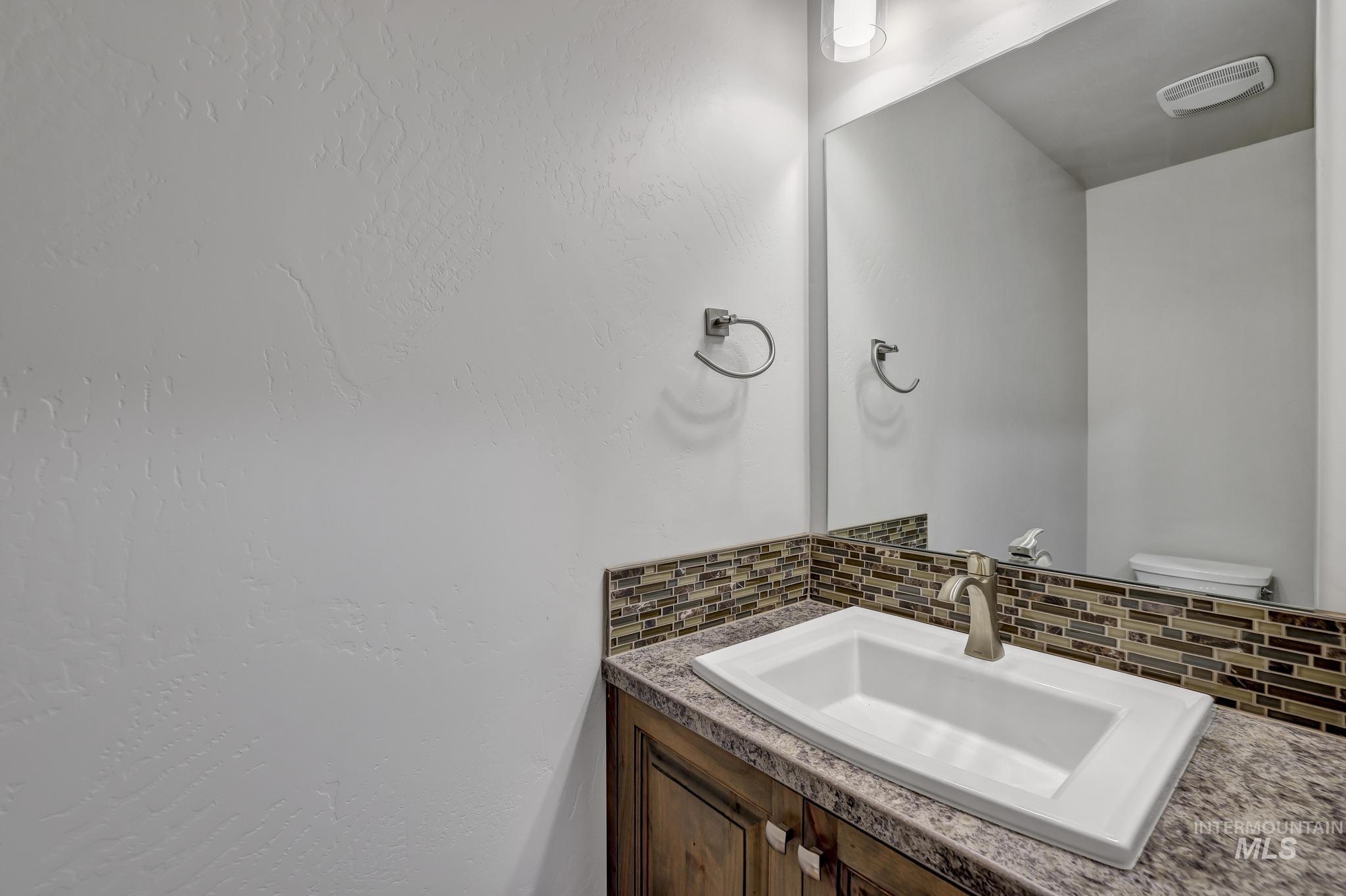 171 & 175 Woody Way, Jerome, Idaho 83338, 4 Bedrooms, 2.5 Bathrooms, Residential Income For Sale, Price $719,800,MLS 98923771