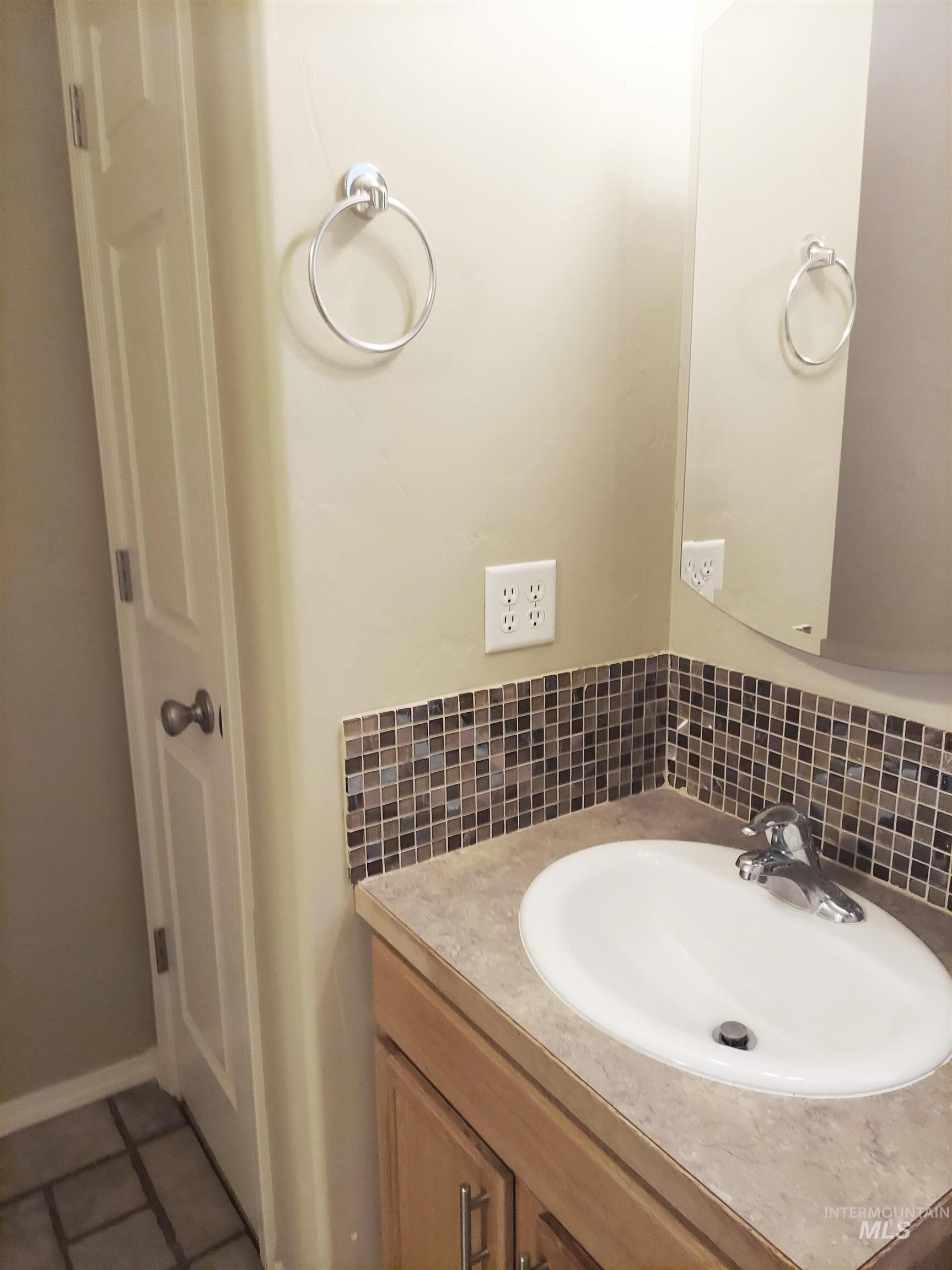 651 S Harrison Street, Twin Falls, Idaho 83301, 4 Bedrooms, 2.5 Bathrooms, Residential For Sale, Price $369,900,MLS 98924133