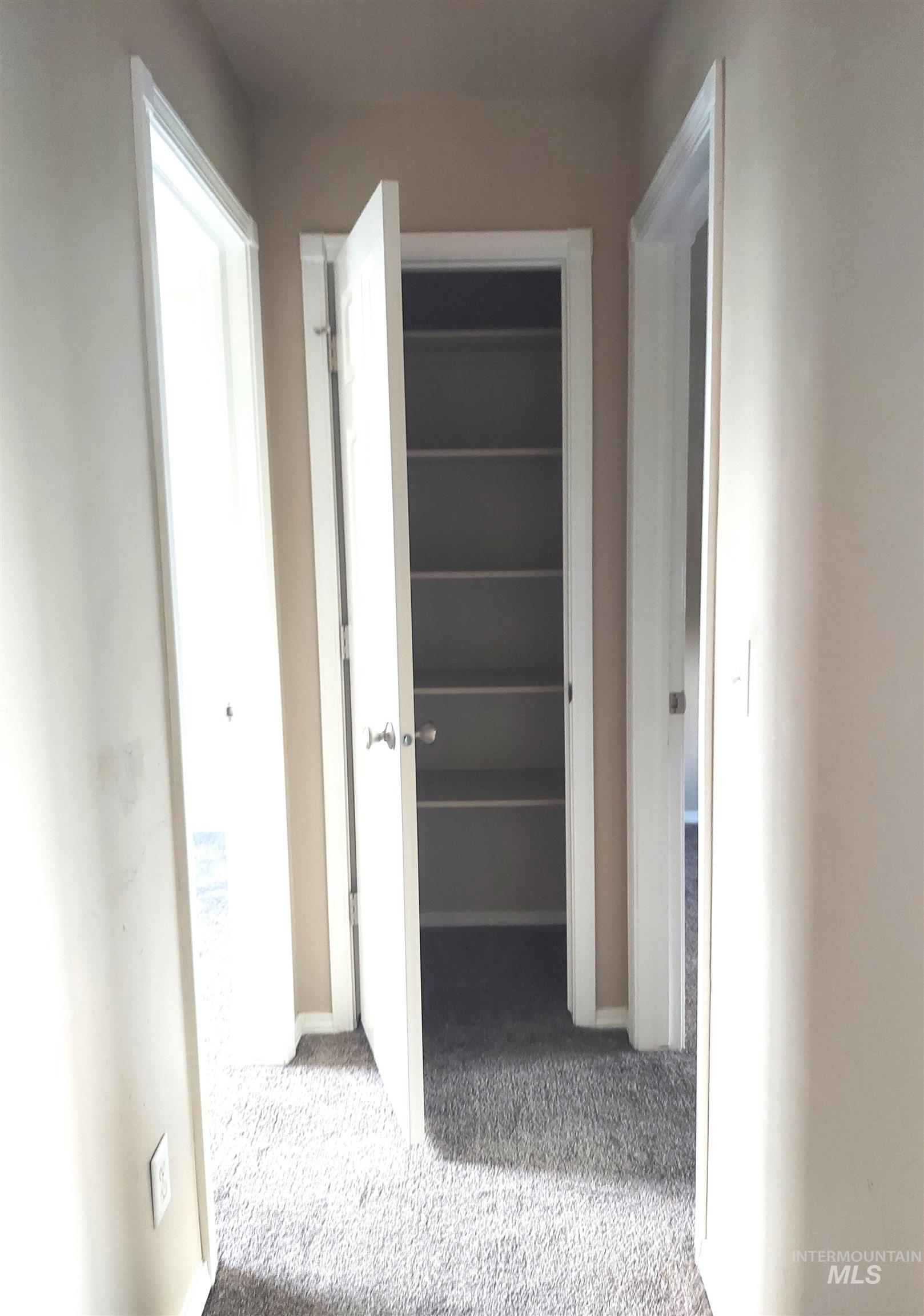 651 S Harrison Street, Twin Falls, Idaho 83301, 4 Bedrooms, 2.5 Bathrooms, Residential For Sale, Price $369,900,MLS 98924133