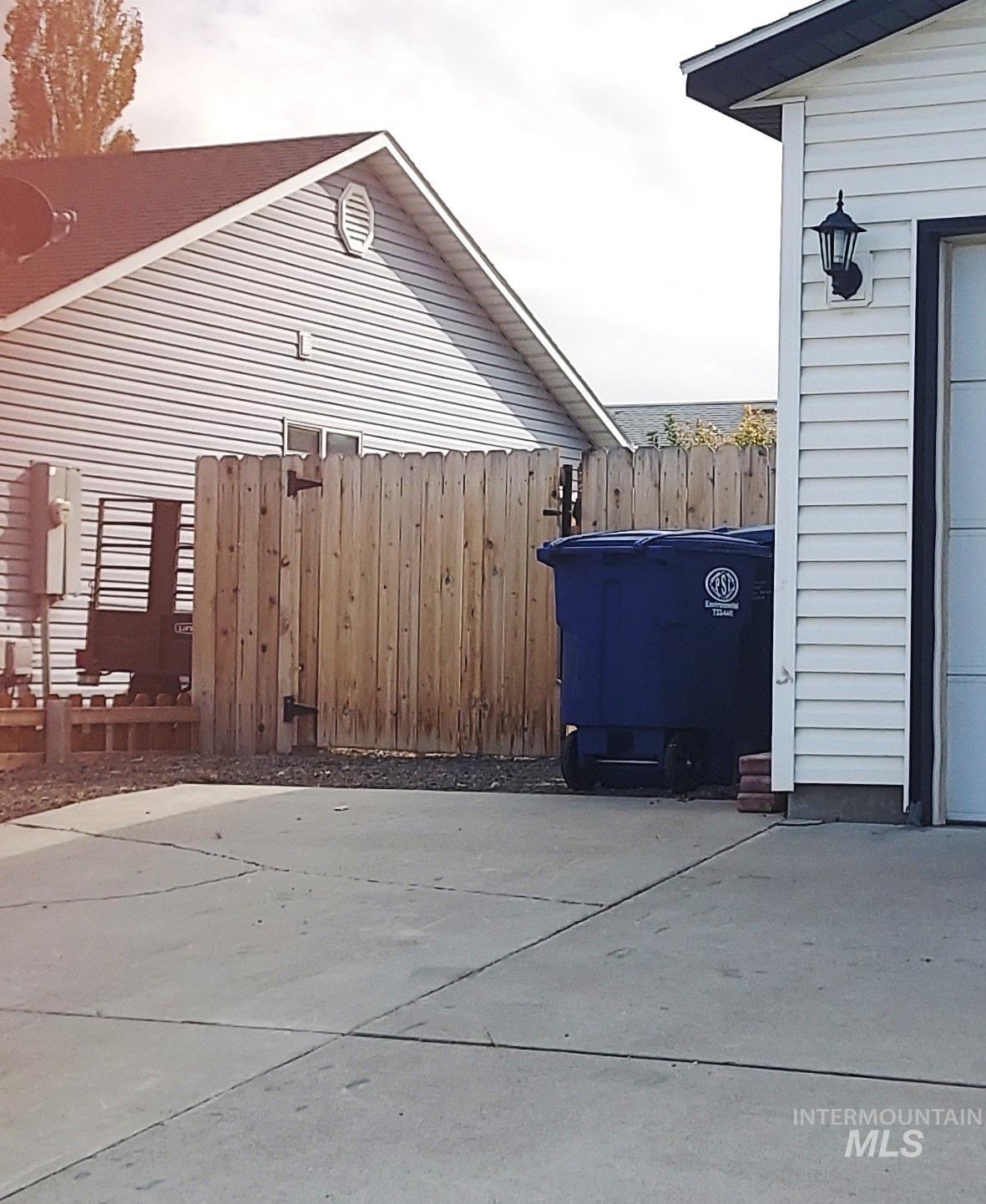 651 S Harrison Street, Twin Falls, Idaho 83301, 4 Bedrooms, 2.5 Bathrooms, Residential For Sale, Price $369,900,MLS 98924133