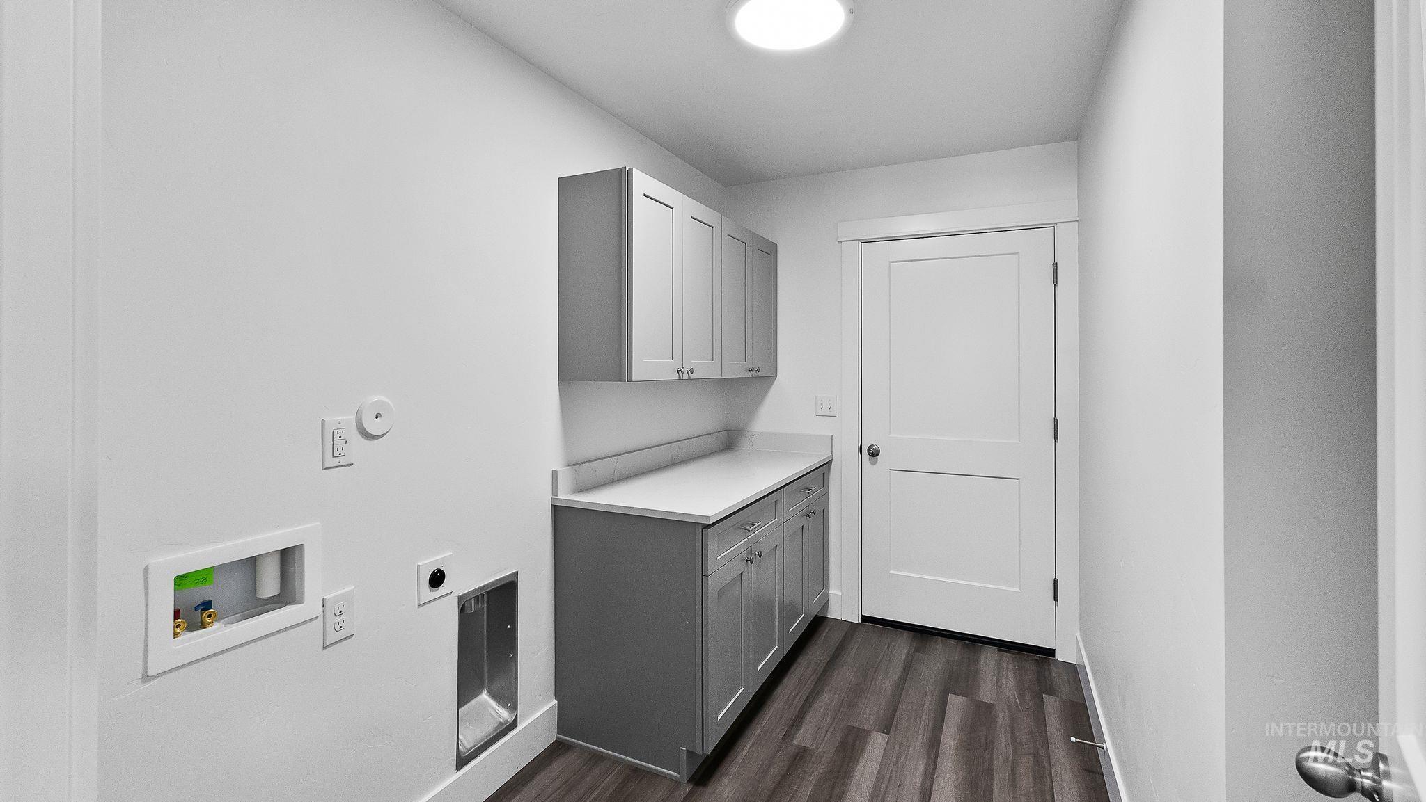 2508 E Crooked Creek Street, Emmett, Idaho 83617-0000, 3 Bedrooms, 2 Bathrooms, Residential For Sale, Price $493,200,MLS 98924424