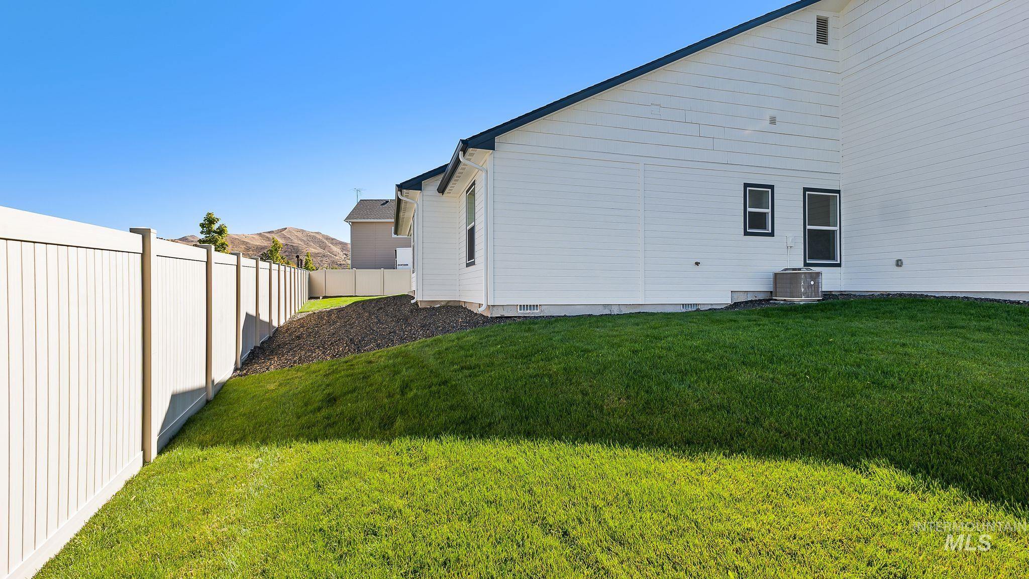 2508 E Crooked Creek Street, Emmett, Idaho 83617-0000, 3 Bedrooms, 2 Bathrooms, Residential For Sale, Price $493,200,MLS 98924424