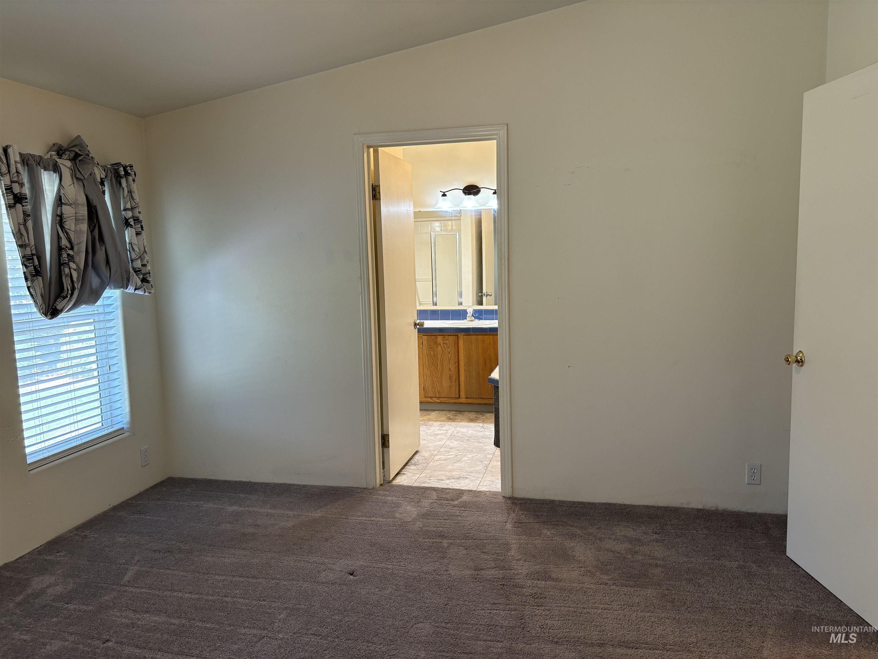 1824 Spring Canyon Lane, Lewiston, Idaho 83501, 3 Bedrooms, 2 Bathrooms, Residential For Sale, Price $178,000,MLS 98924763