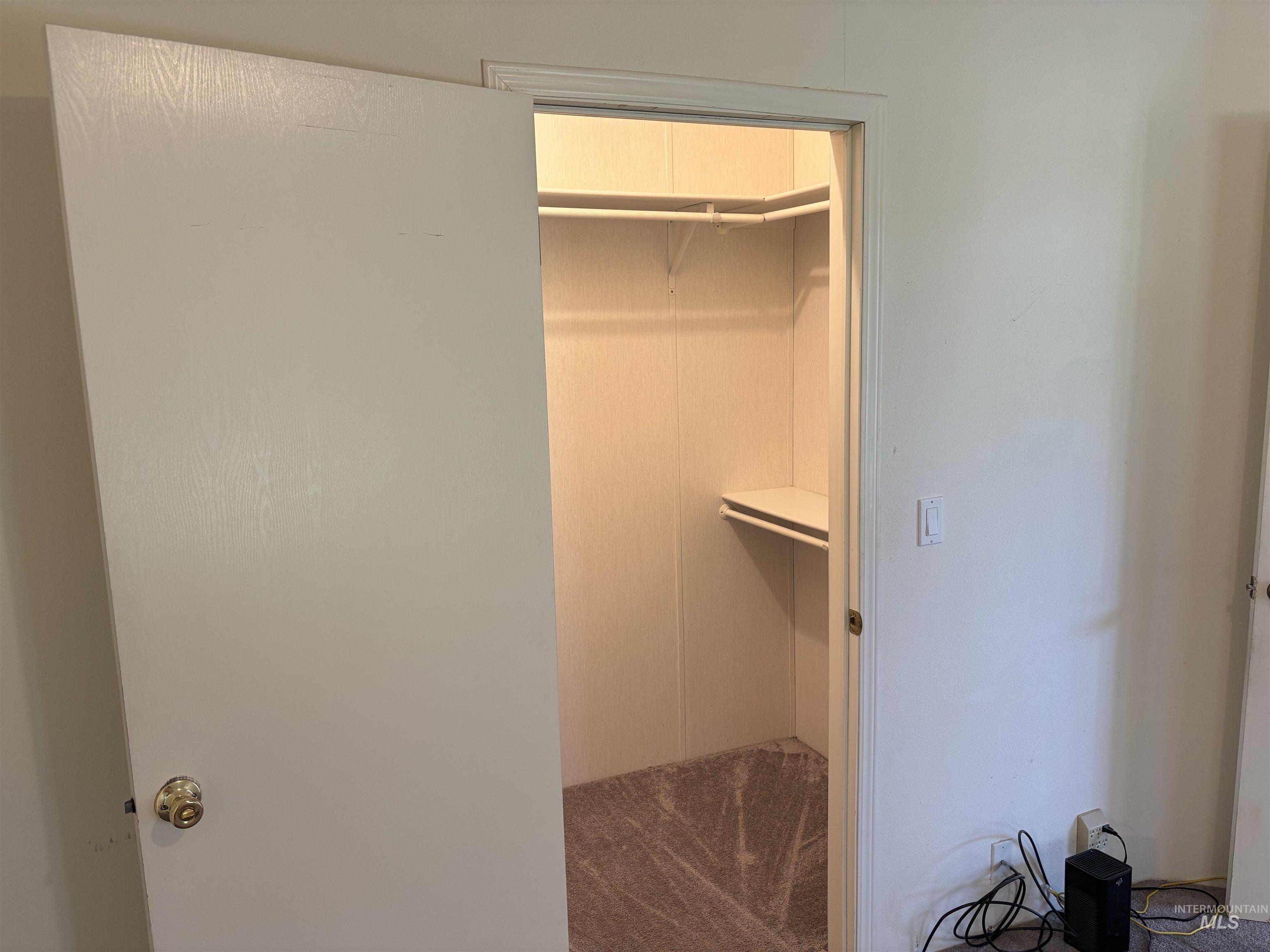 1824 Spring Canyon Lane, Lewiston, Idaho 83501, 3 Bedrooms, 2 Bathrooms, Residential For Sale, Price $178,000,MLS 98924763