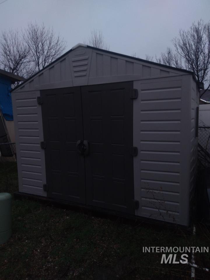 1420 N Oakwood, Boise, Idaho 83704, 2 Bedrooms, 1 Bathroom, Residential For Sale, Price $22,500,MLS 98925502