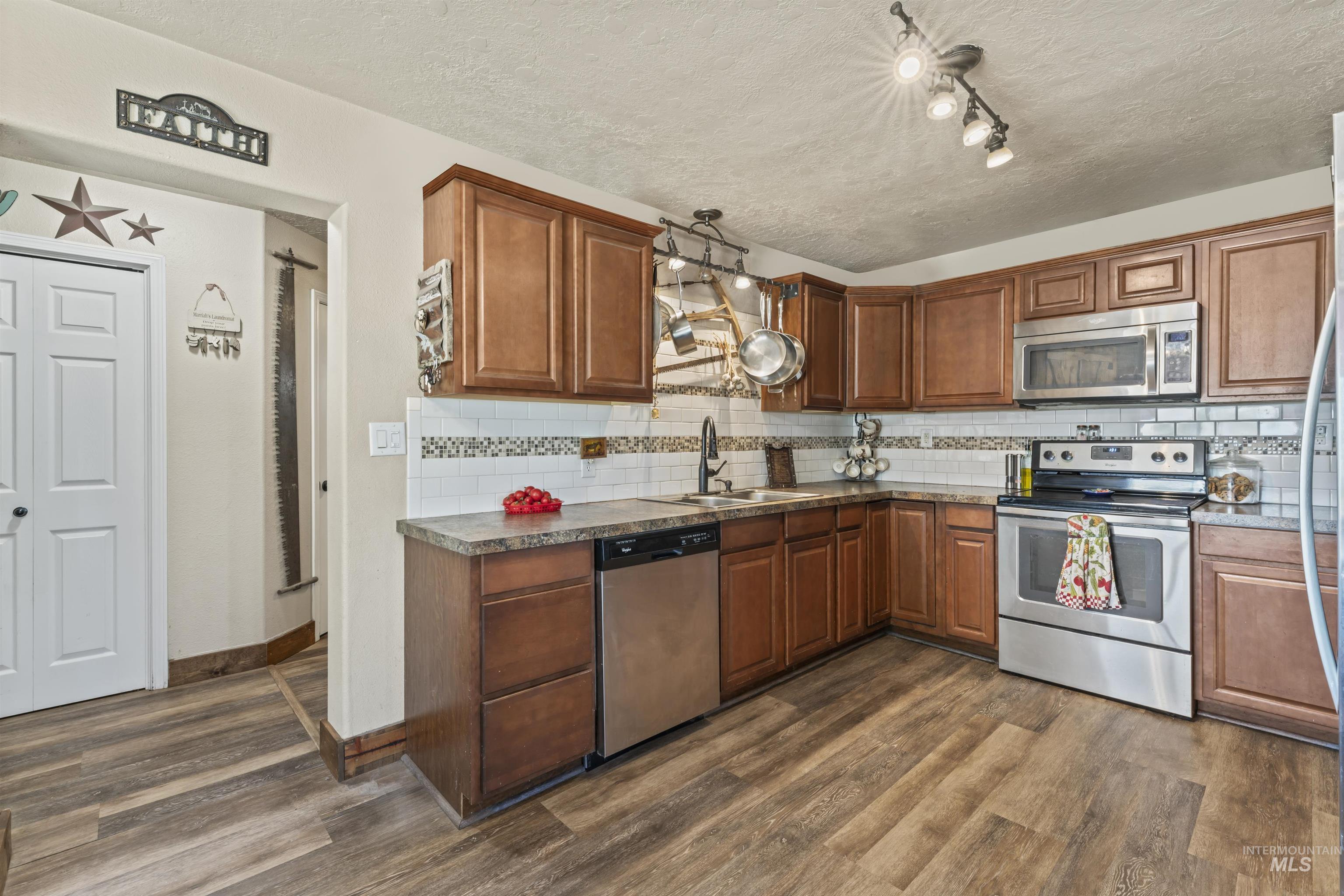 9221 Brill Road, Emmett, Idaho 83617, 3 Bedrooms, 2 Bathrooms, Residential For Sale, Price $745,000, 98925685