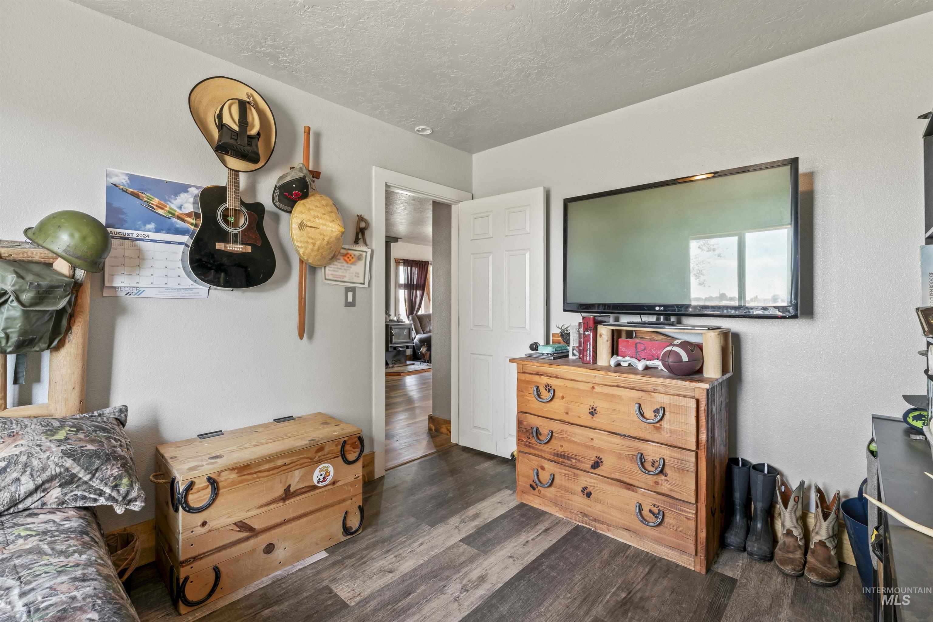 9221 Brill Road, Emmett, Idaho 83617, 3 Bedrooms, 2 Bathrooms, Residential For Sale, Price $745,000, 98925685