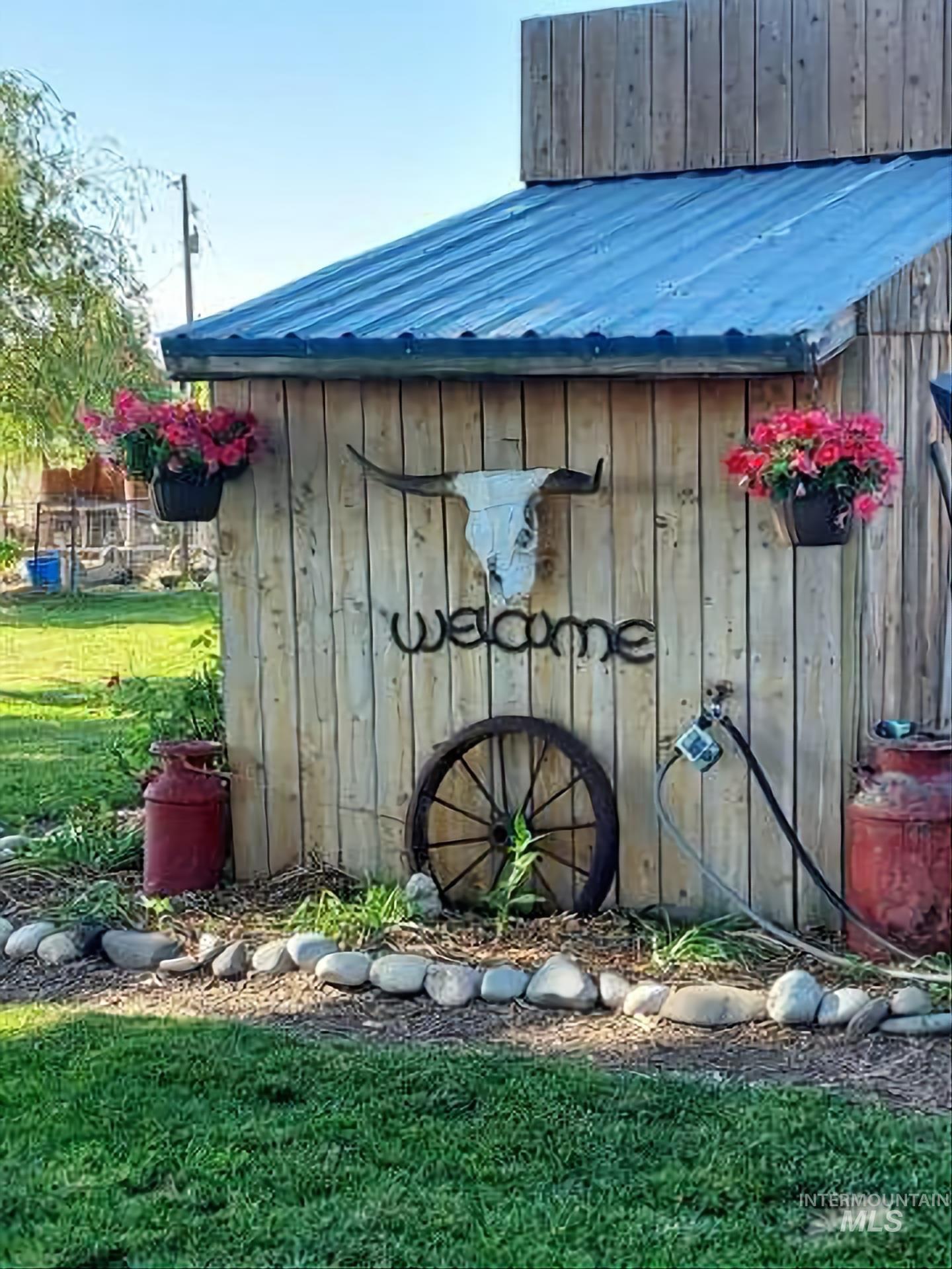 9221 Brill Road, Emmett, Idaho 83617, 3 Bedrooms, 2 Bathrooms, Residential For Sale, Price $745,000, 98925685