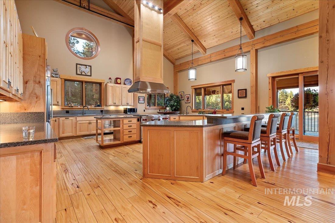 62924 Wolf Creek Ln, North Powder, Oregon 97867, 5 Bedrooms, 4 Bathrooms, Farm & Ranch For Sale, Price $4,700,000,MLS 98925704