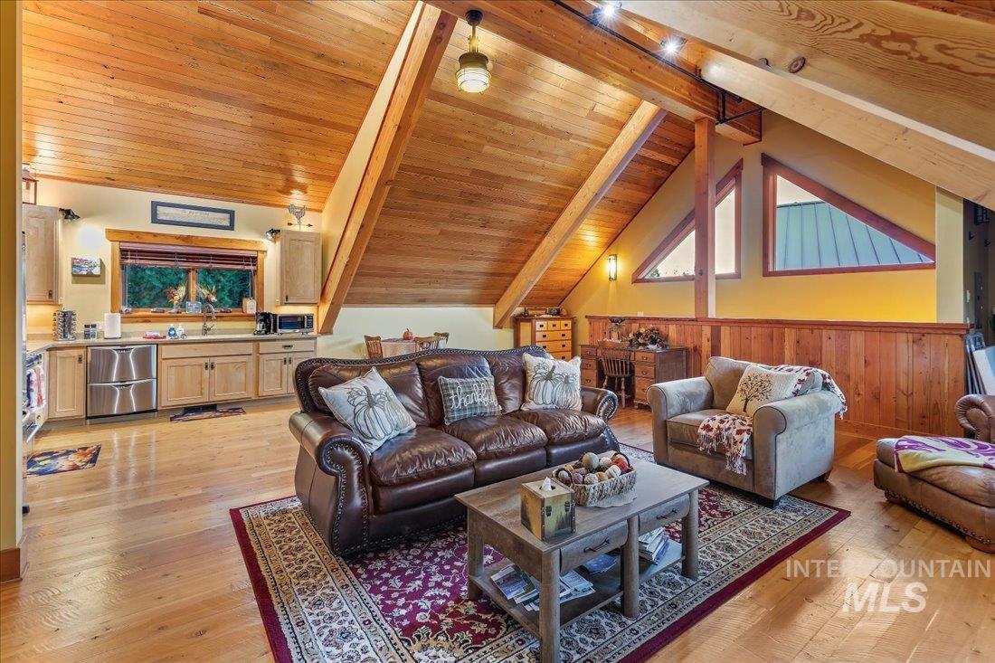 62924 Wolf Creek Ln, North Powder, Oregon 97867, 5 Bedrooms, 4 Bathrooms, Farm & Ranch For Sale, Price $4,700,000,MLS 98925704