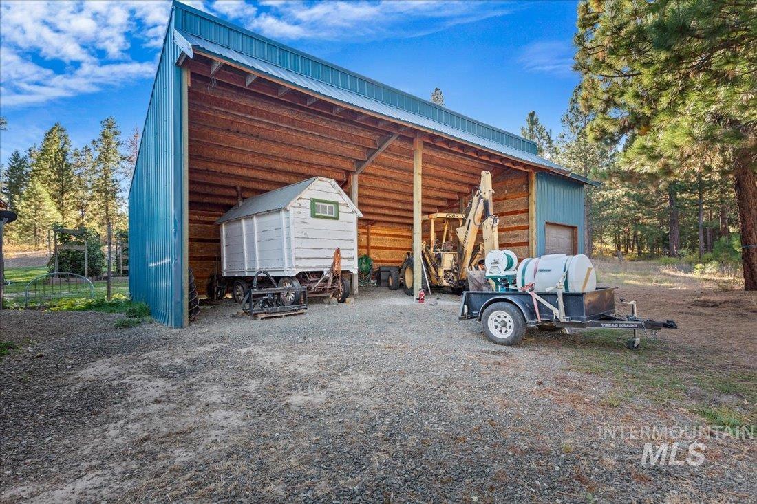 62924 Wolf Creek Ln, North Powder, Oregon 97867, 5 Bedrooms, 4 Bathrooms, Farm & Ranch For Sale, Price $4,700,000,MLS 98925704