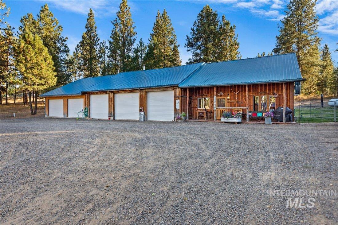 62924 Wolf Creek Ln, North Powder, Oregon 97867, 5 Bedrooms, 4 Bathrooms, Farm & Ranch For Sale, Price $4,700,000,MLS 98925704